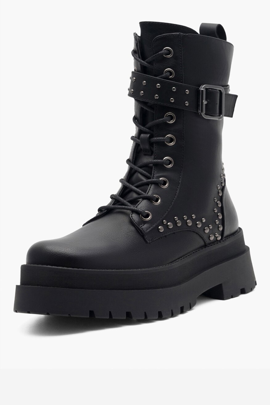 
                Bocanci DeeZee NEGRU - 5905588021285