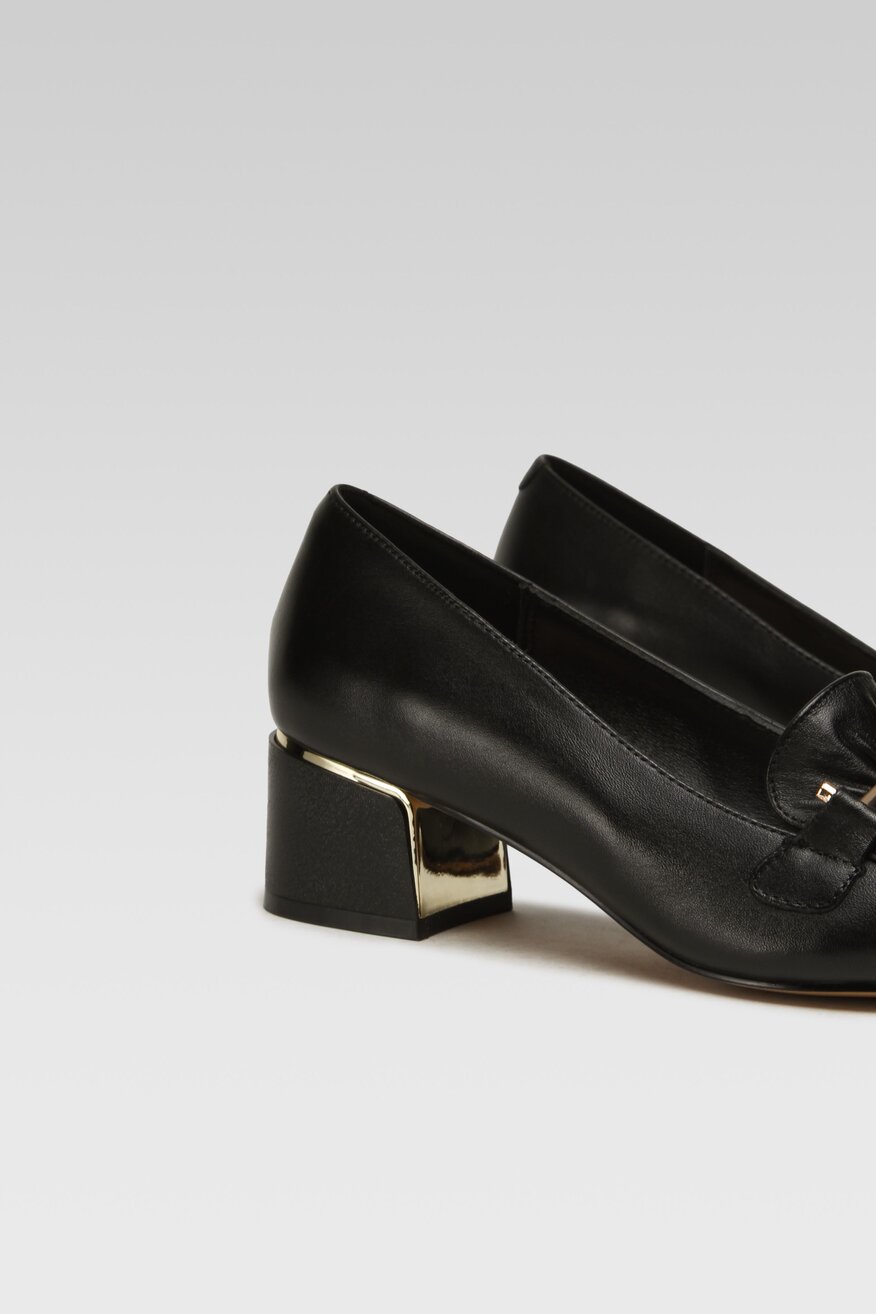 
                Lasocki - Czółenka skórzane - 5904862514833