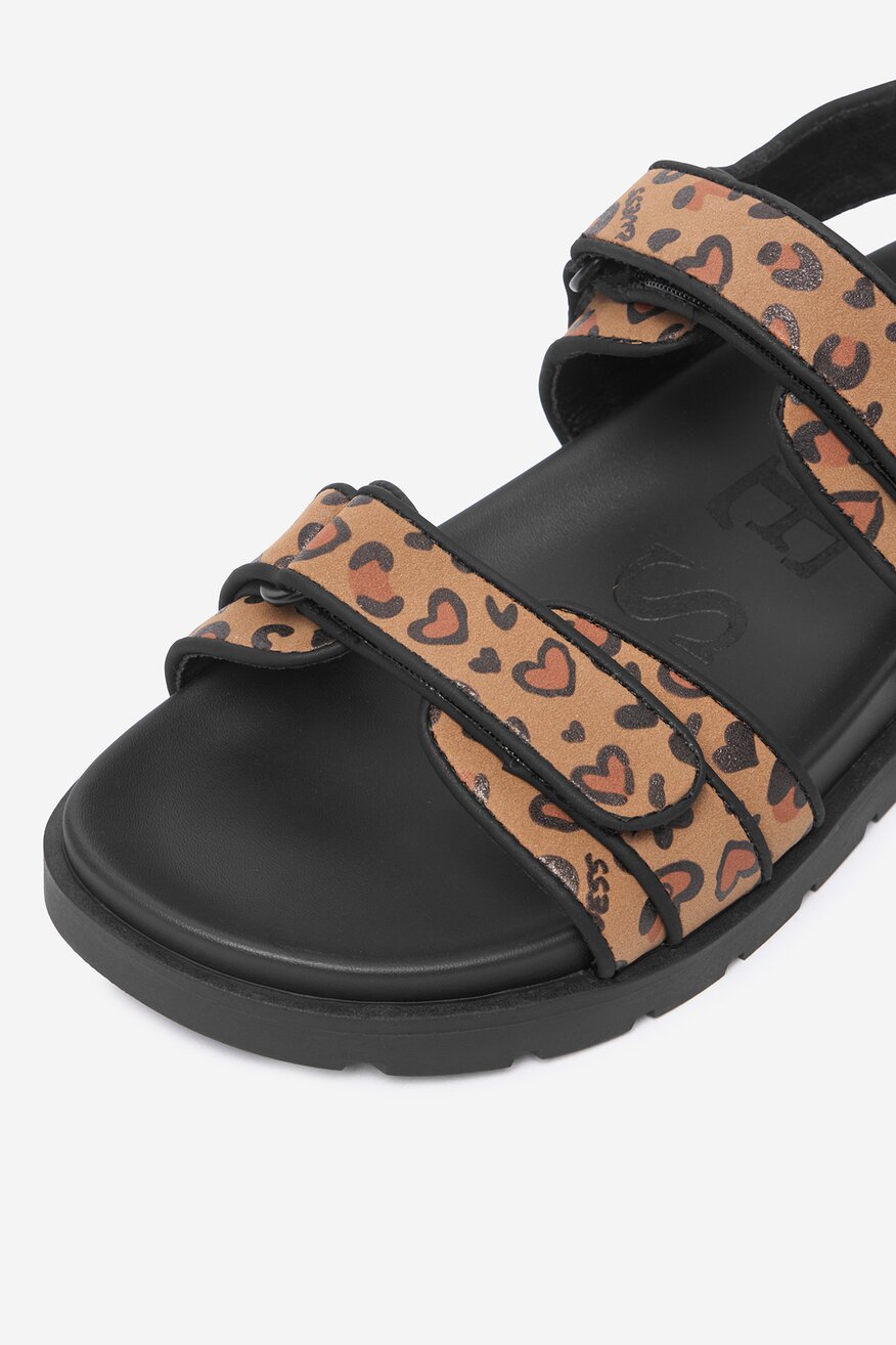 
                GUESS - Sandały - 5906751983898