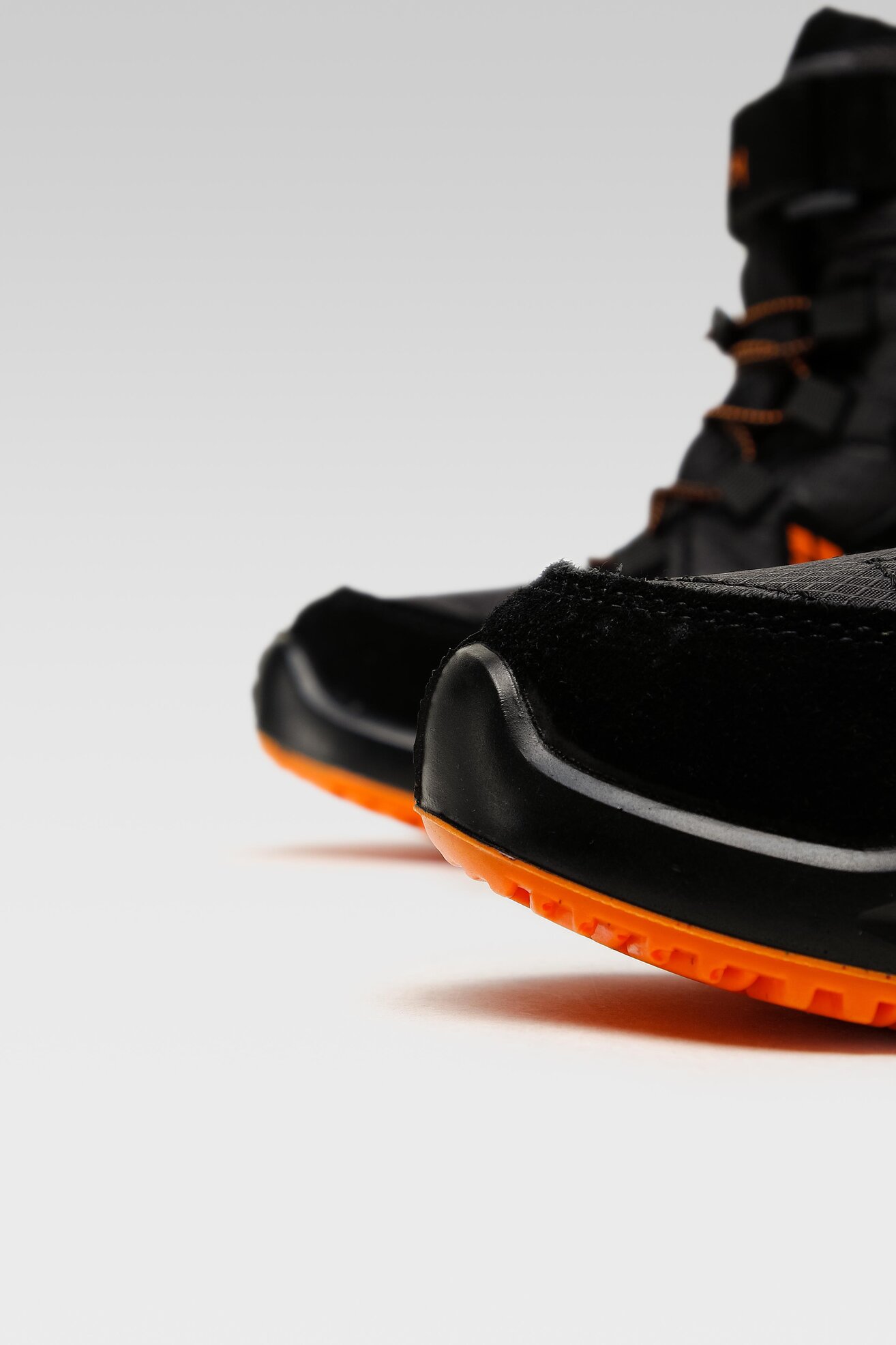 Trzewiki Twisty CP91-21926 Czarny