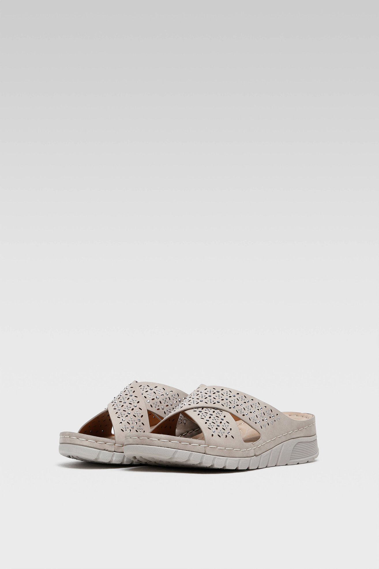 Klapki Clara Barson WS8054-02 Beżowy