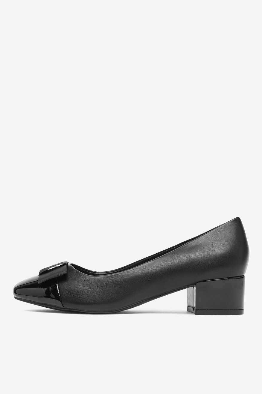 
                Туфлі-Човники Lasocki ЧОРНИЙ - 5906751631157