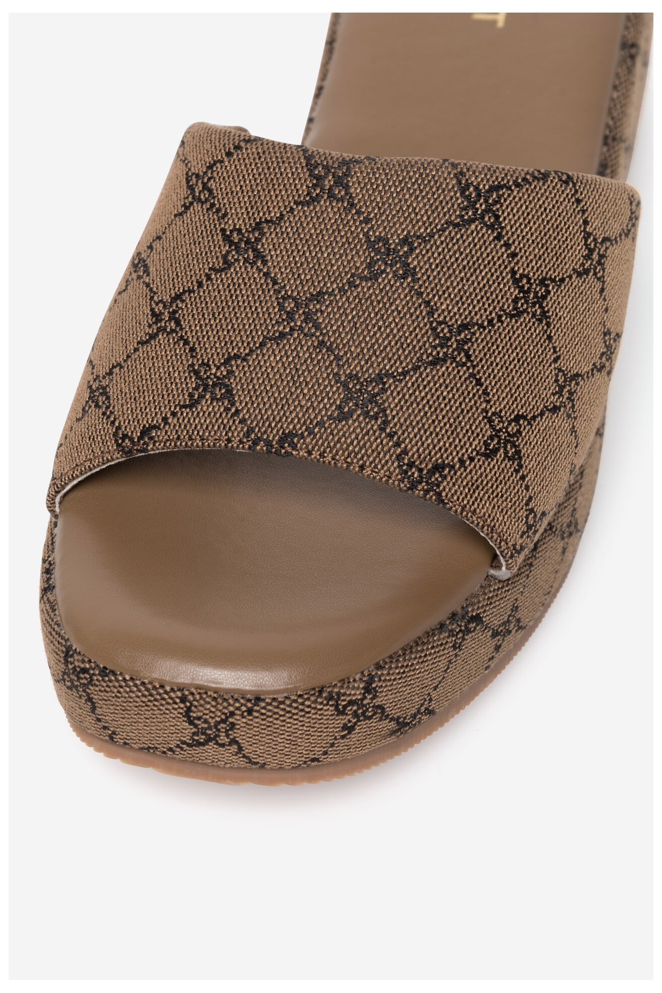 Klapki NINE WEST WFA2789-1 Beżowy ciemny