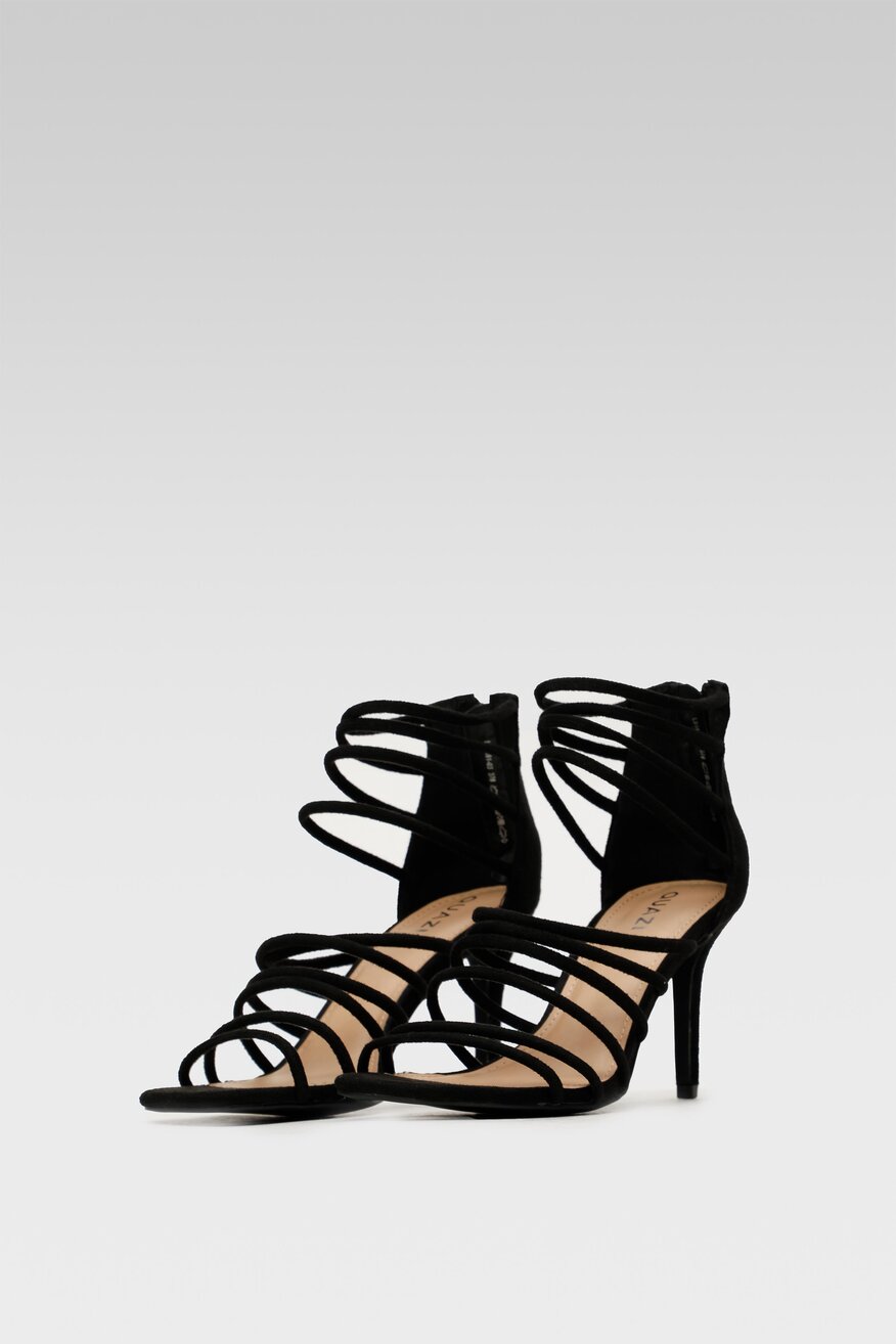 
                Quazi - Sandały czarne z suwakiem - 5904248700508