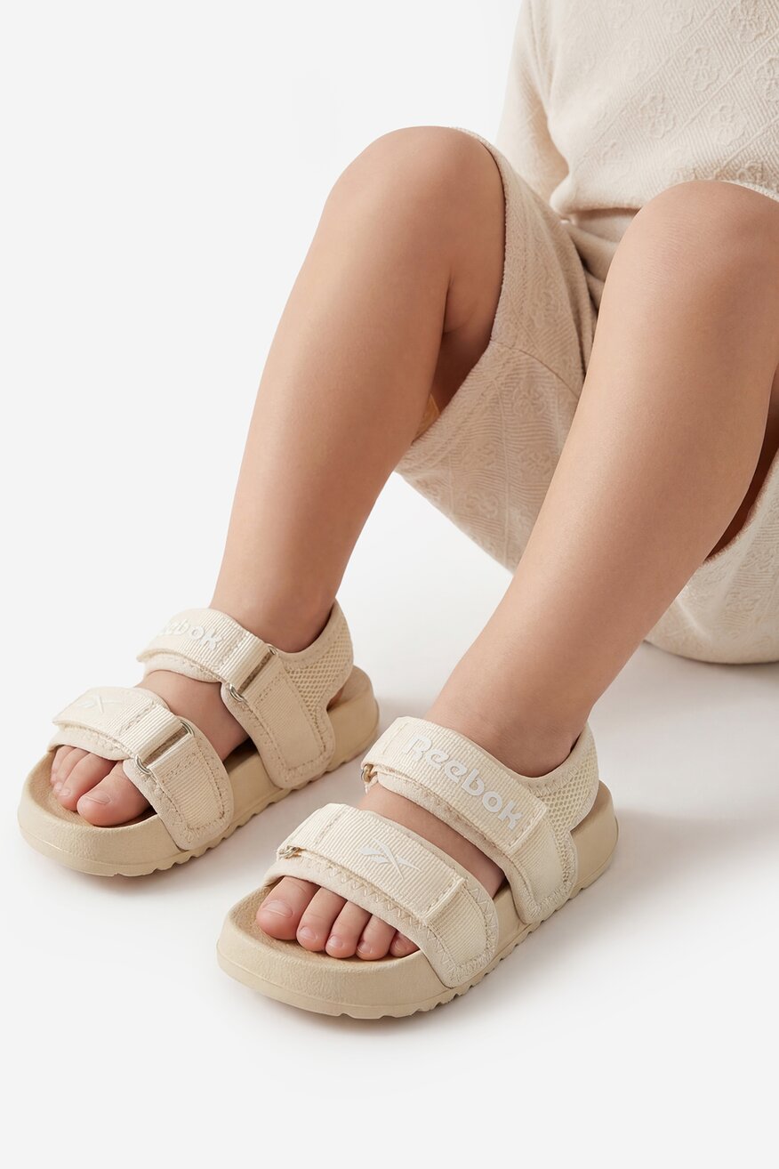 
                Sandale Reebok BEŽ - 5906751721995
