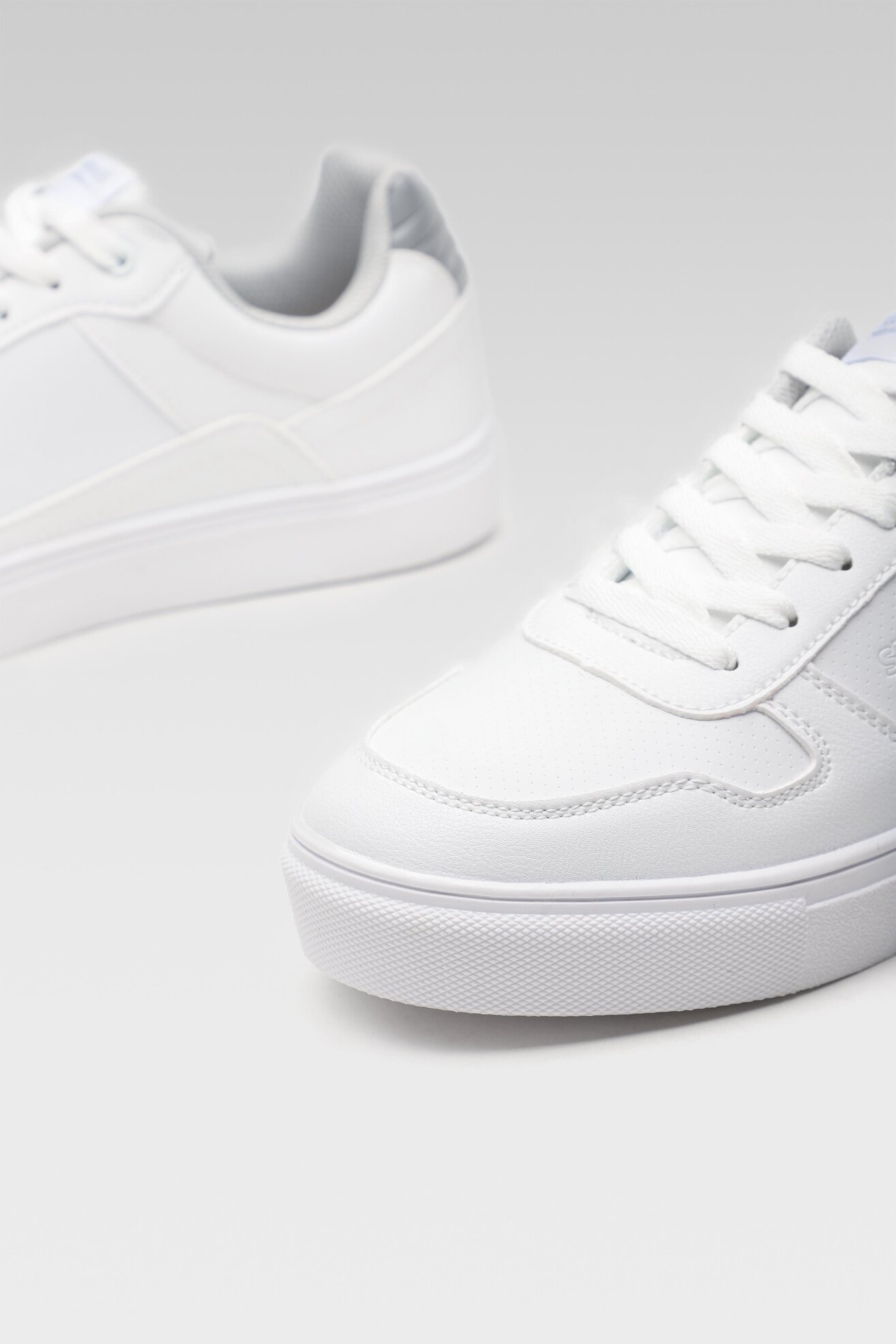 Obuwie sportowe Sprandi MP40-20213Y Biały