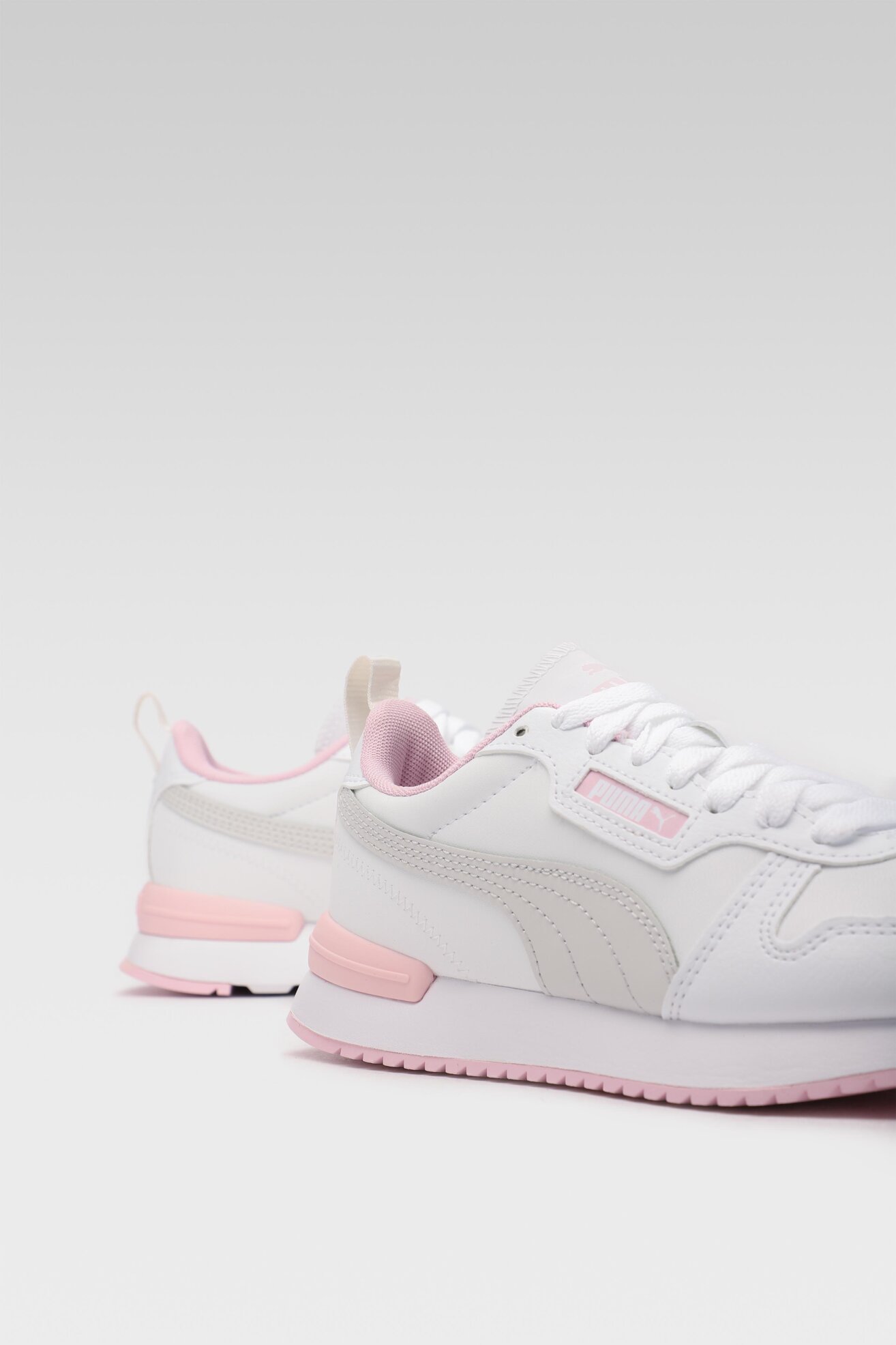 Obuwie sportowe Puma R78 SL JR 37442804 Biały