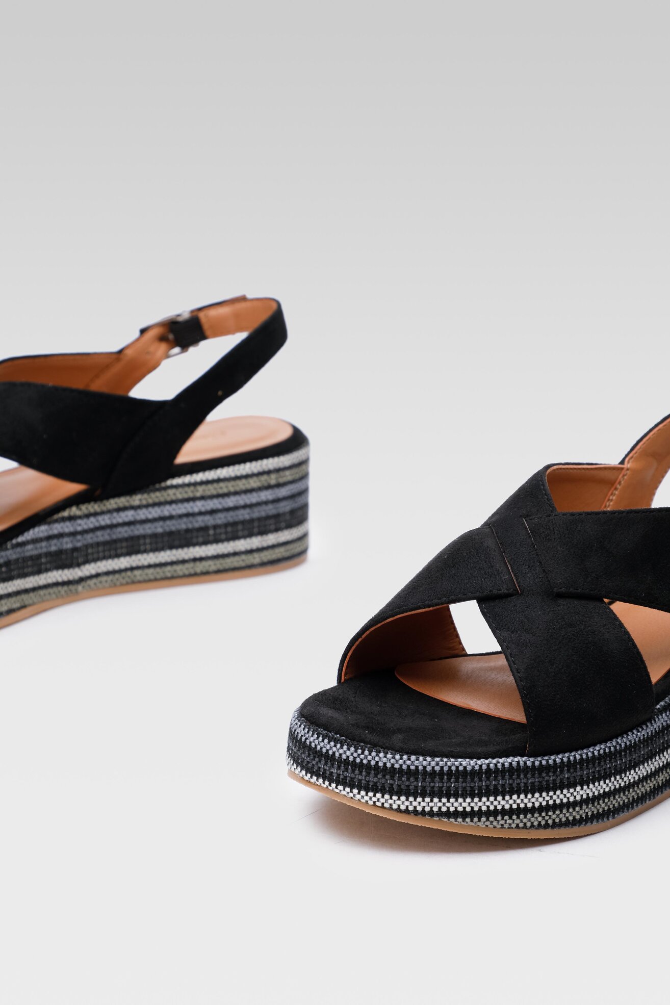 Сандалі Clara Barson MELITTA WS22127-02 ЧОРНИЙ