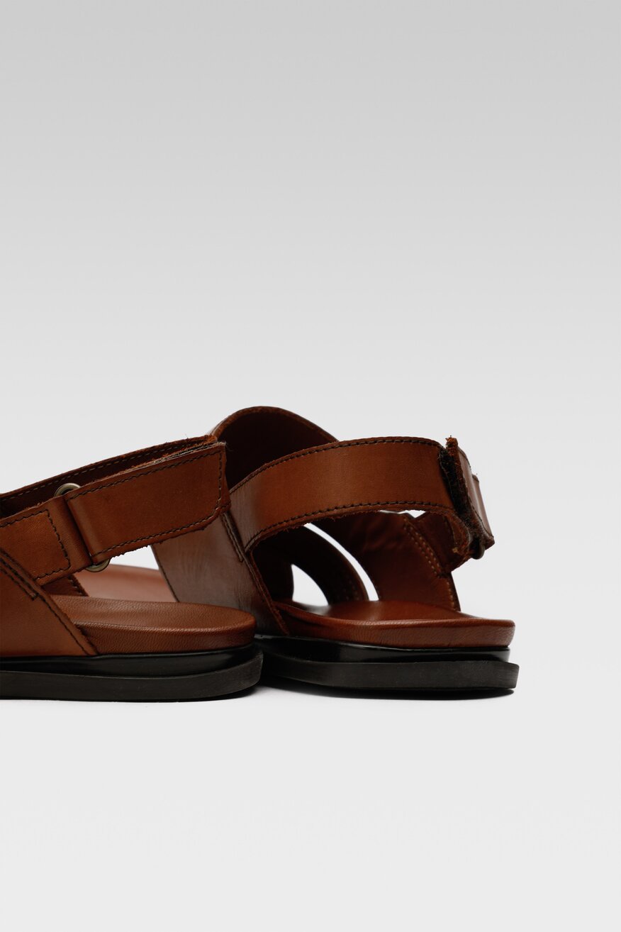 
                Gino Rossi - Skórzane sandały brązowe - 5904248784744