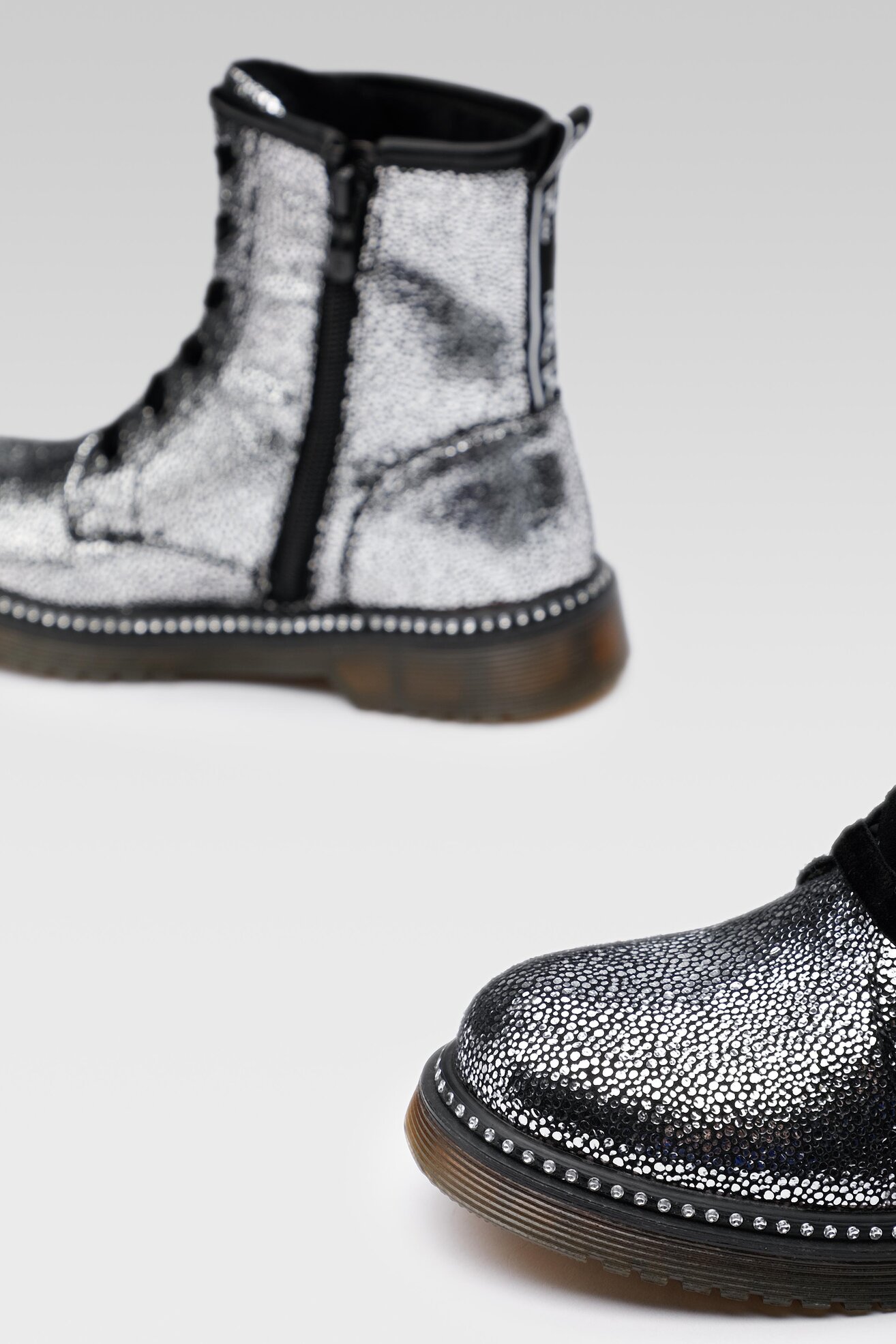 Bocanci Nelli Blu CS102607-14 NEGRU