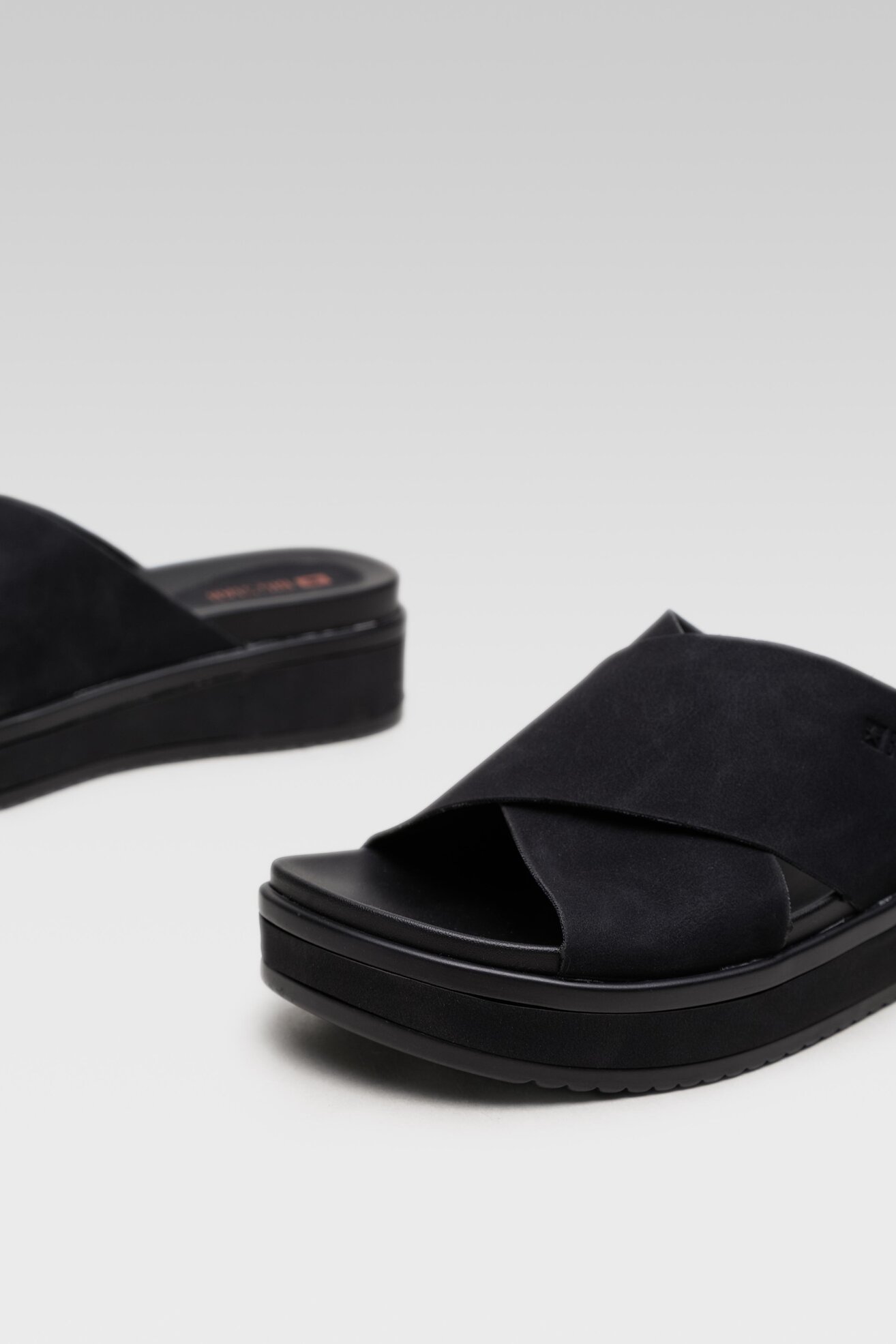 Klapki Big Star JJ274721C Czarny