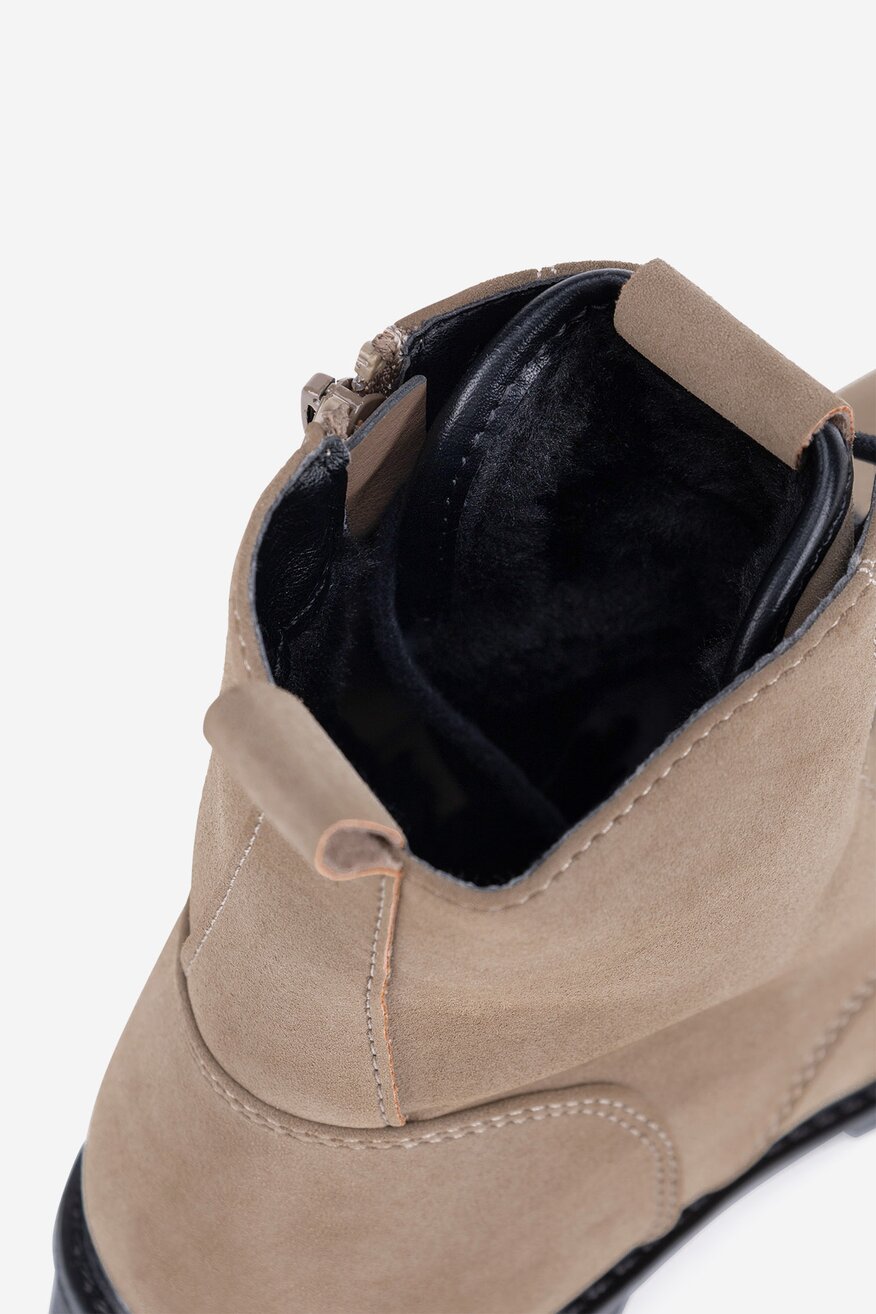 
                Боти Clara Barson БЕЖОВ - 5905588909866