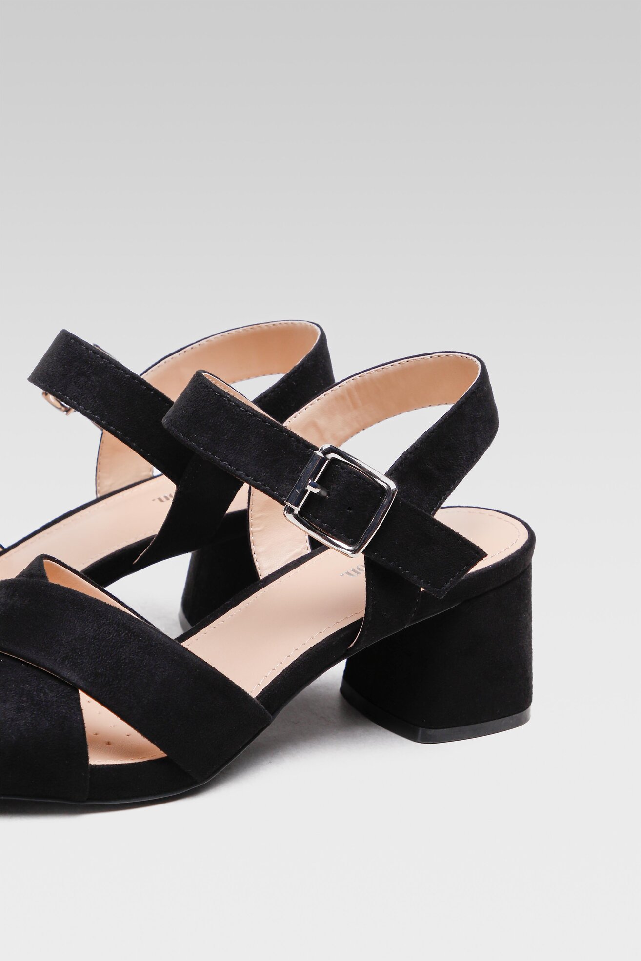 Sandały Clara Barson WYL2953-1 Czarny