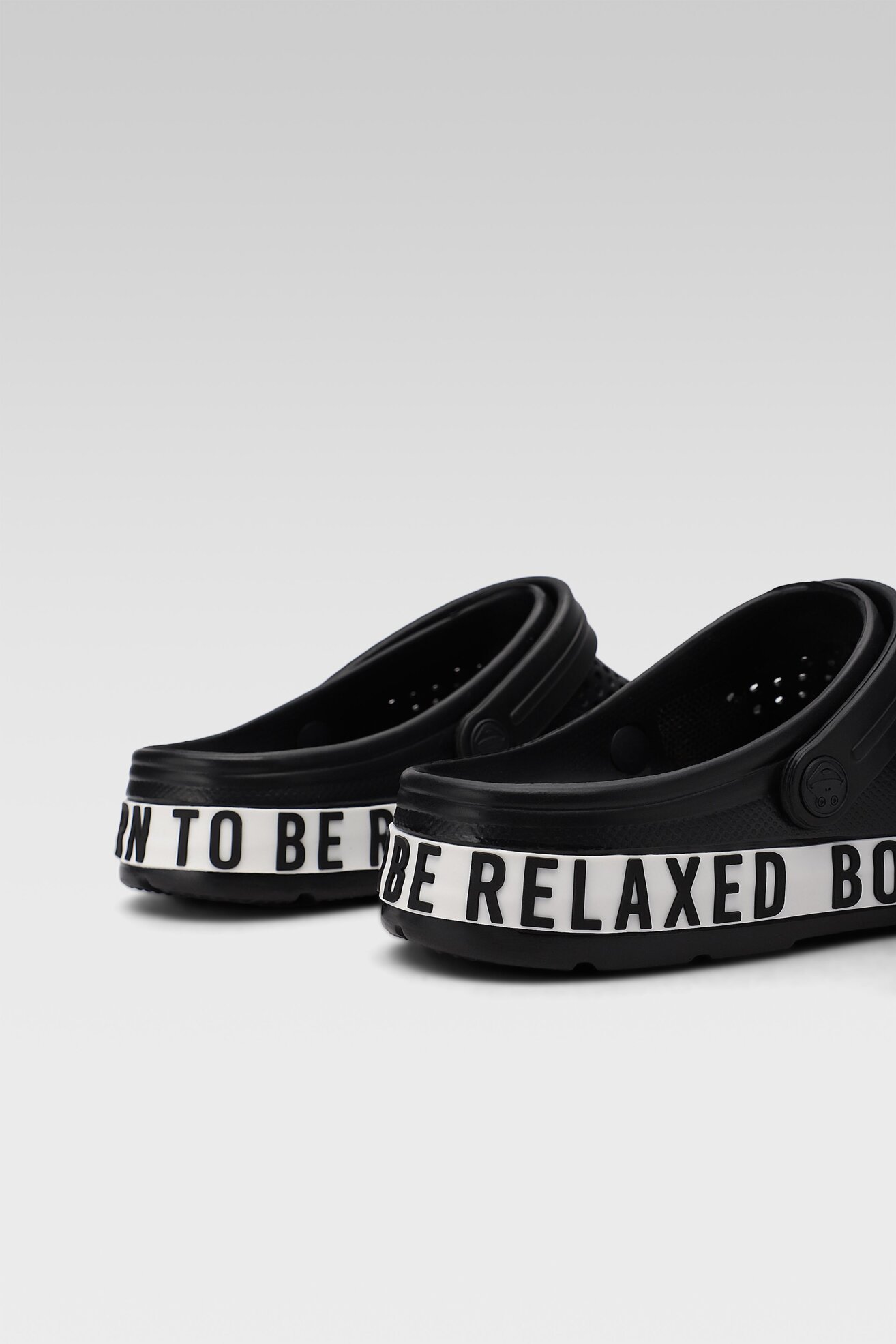 Klapki basenowe Coqui 6403-408-2232 Czarny