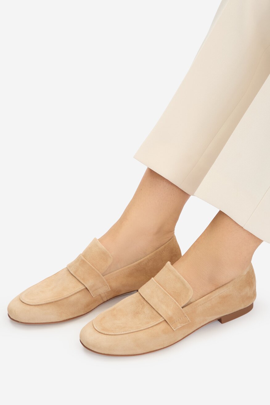 
                Cipele Gino Rossi BEŽ - 5906751981054