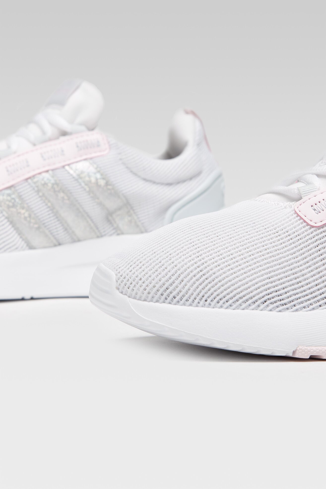 Obuwie sportowe adidas RACER TR21 K GY6737 Biały