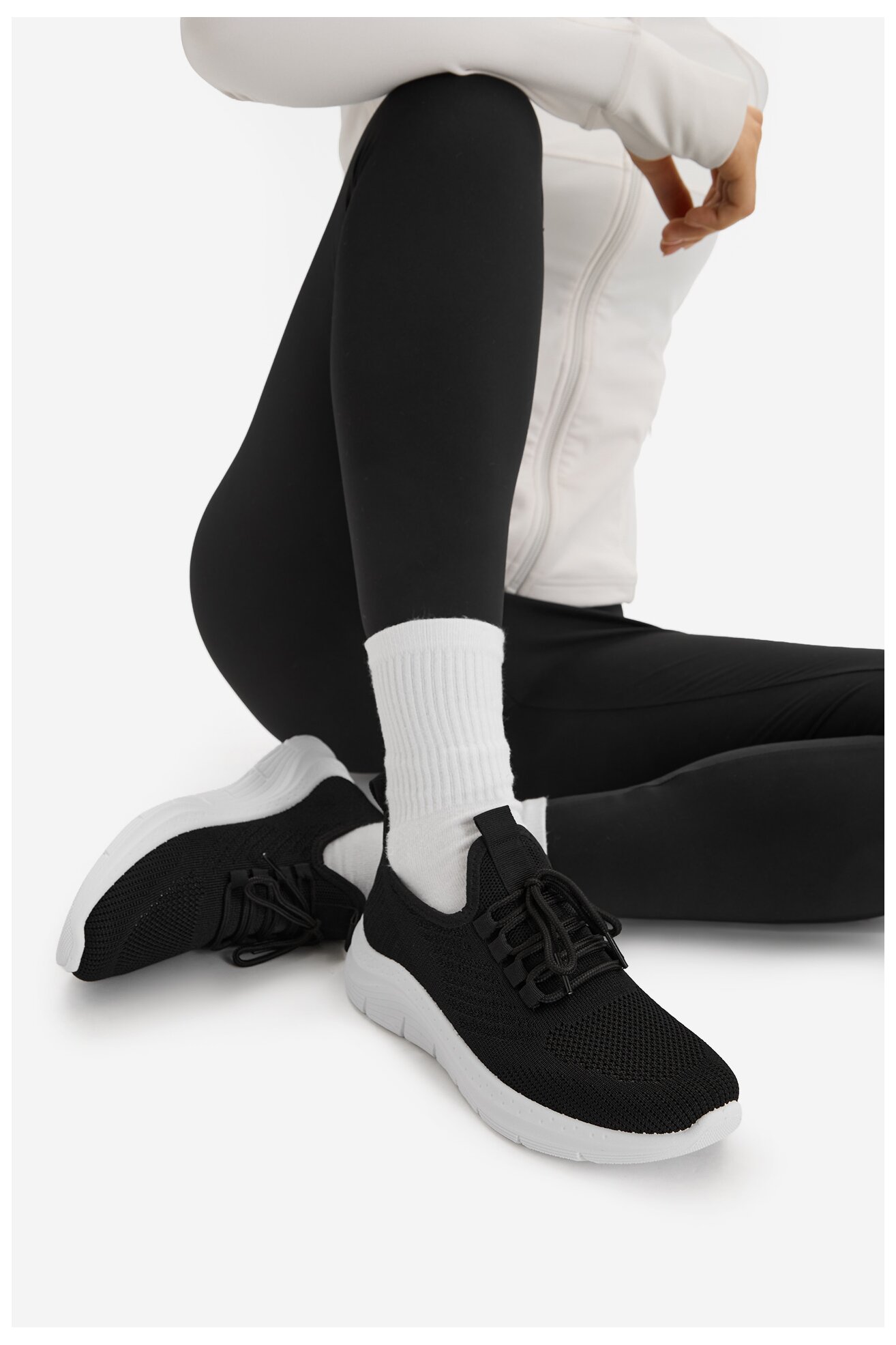 Patike Jenny CEO-WFA2706-1 CRNA