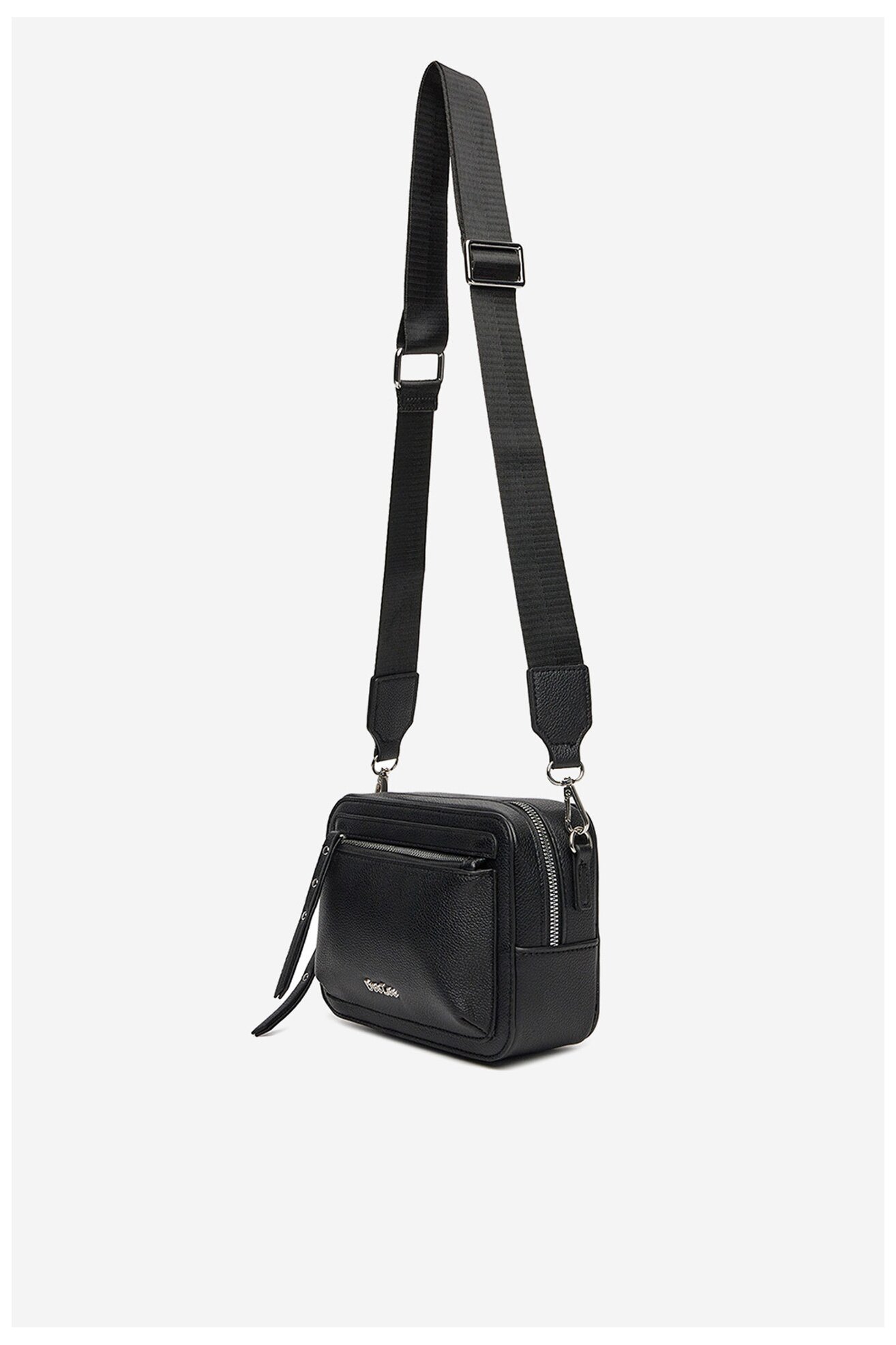 Дамска чанта DeeZee DZE-S-012-07 ЧЕРЕН