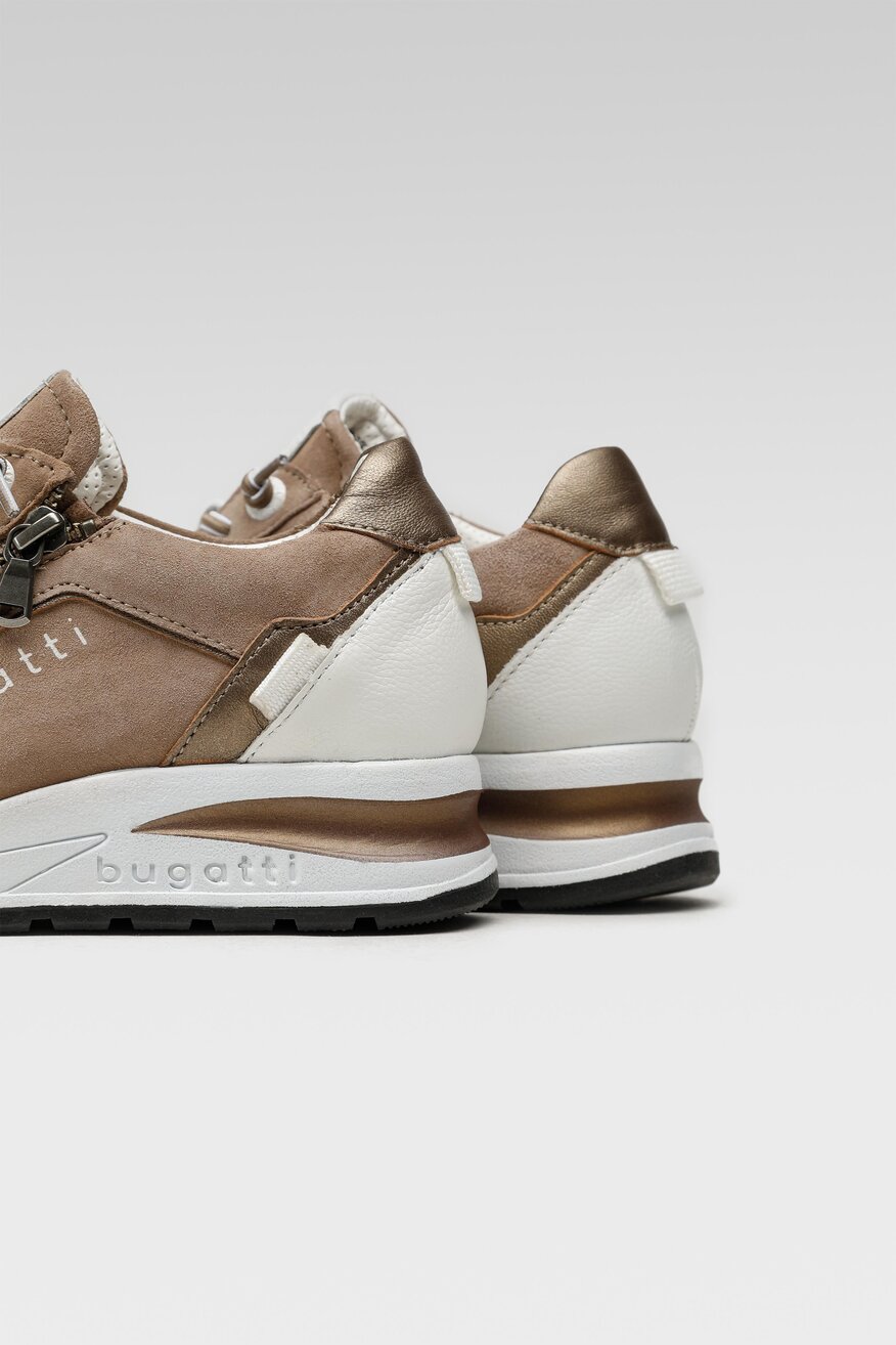 
                Bugatti - Sneakersy zamszowe - 5903698749013