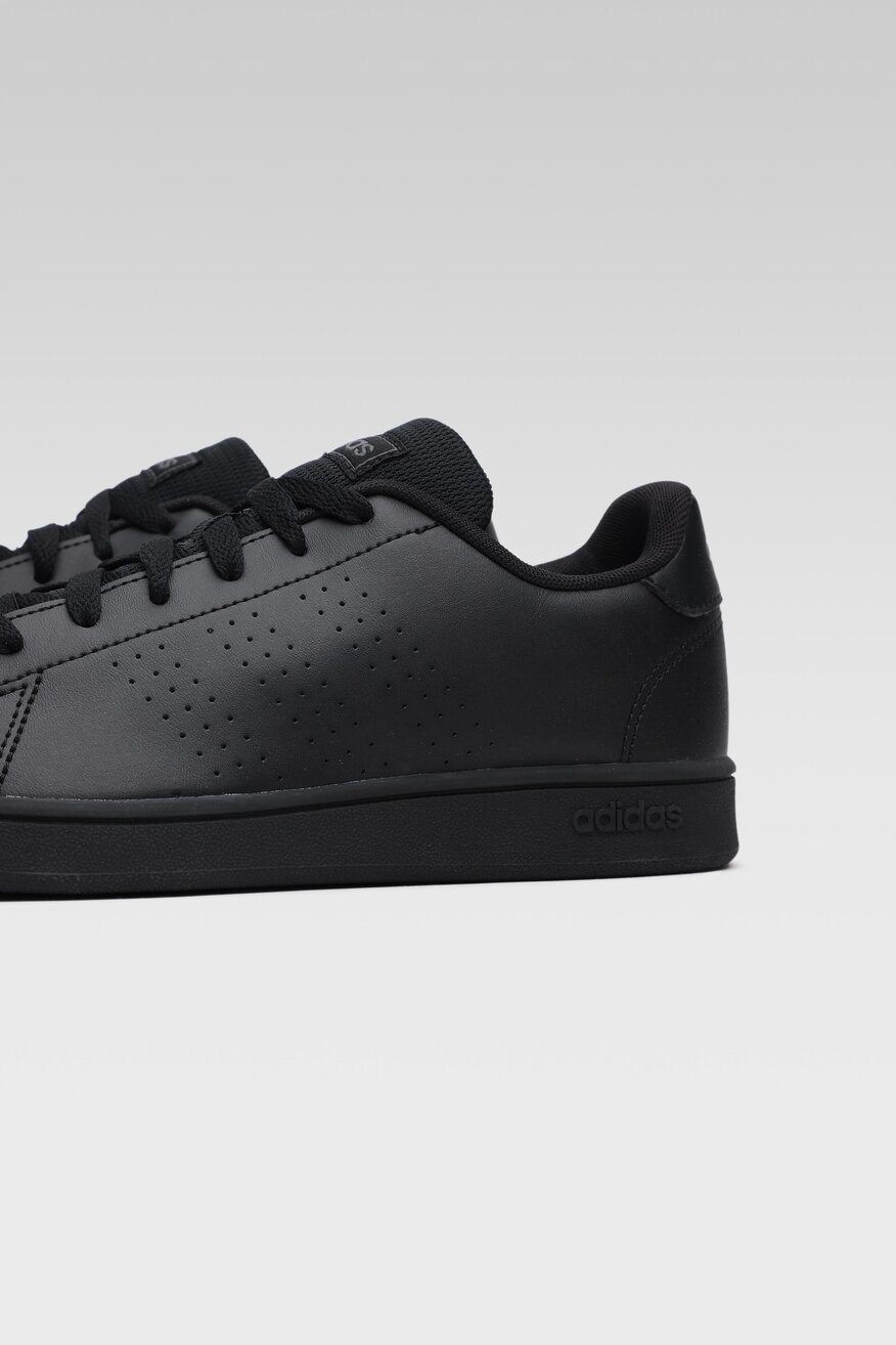 
                Sportska obuća adidas CRNA - 5903698716176