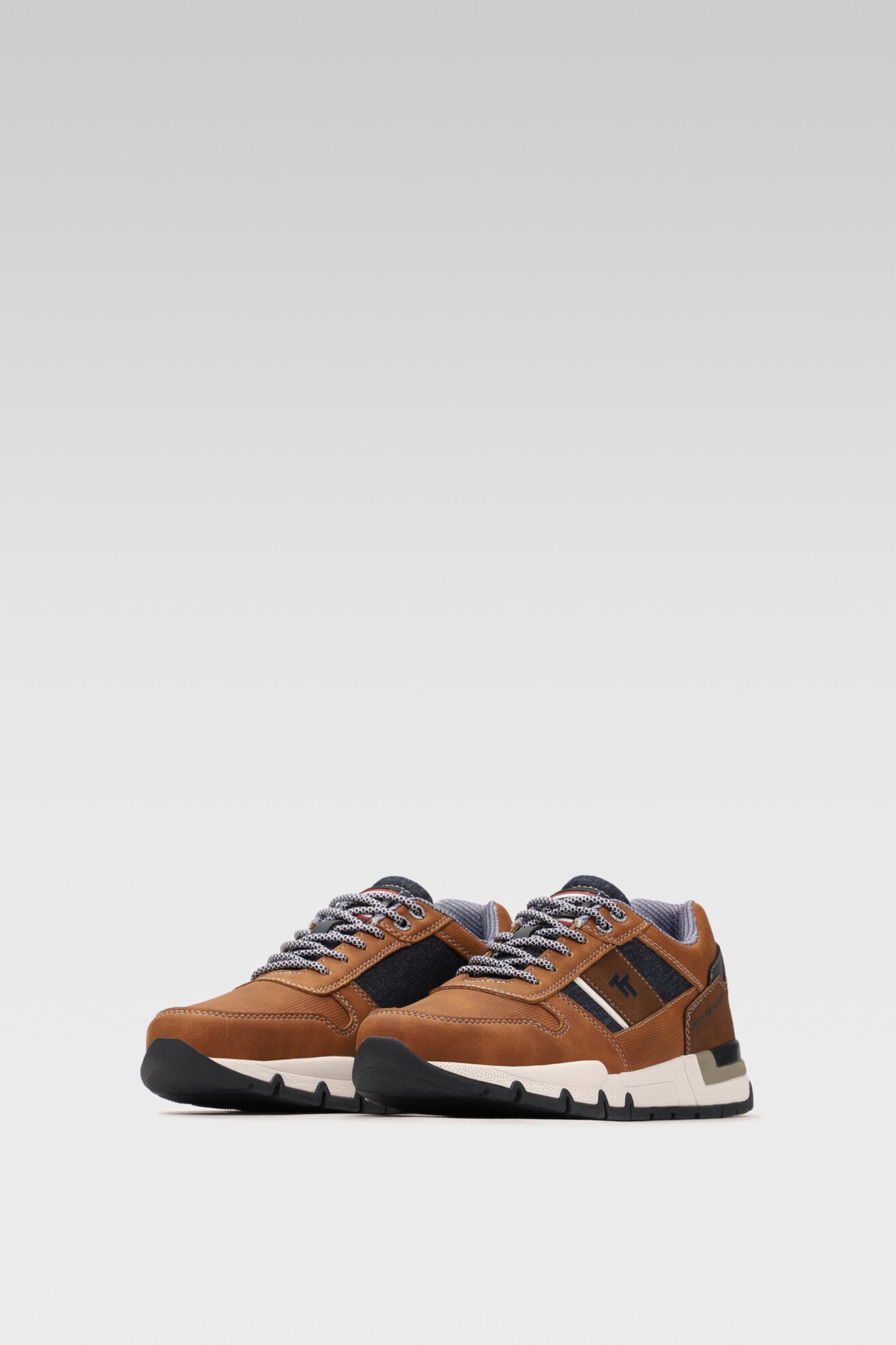 Półbuty Tom Tailor 118340300 Brązowy