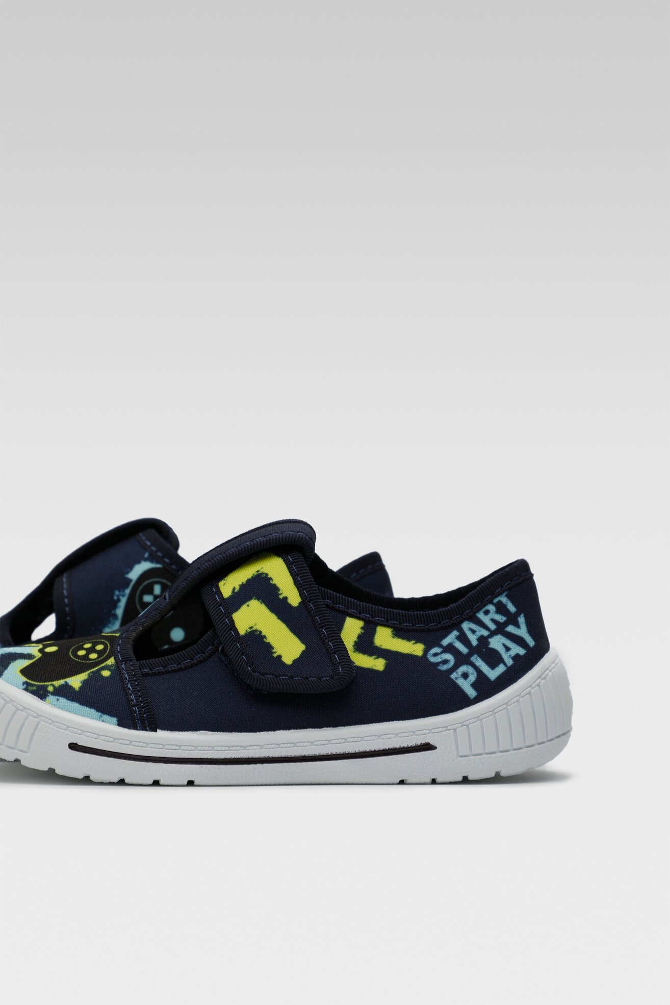 Kapcie MB 4SK3/40-28POIR Granatowy