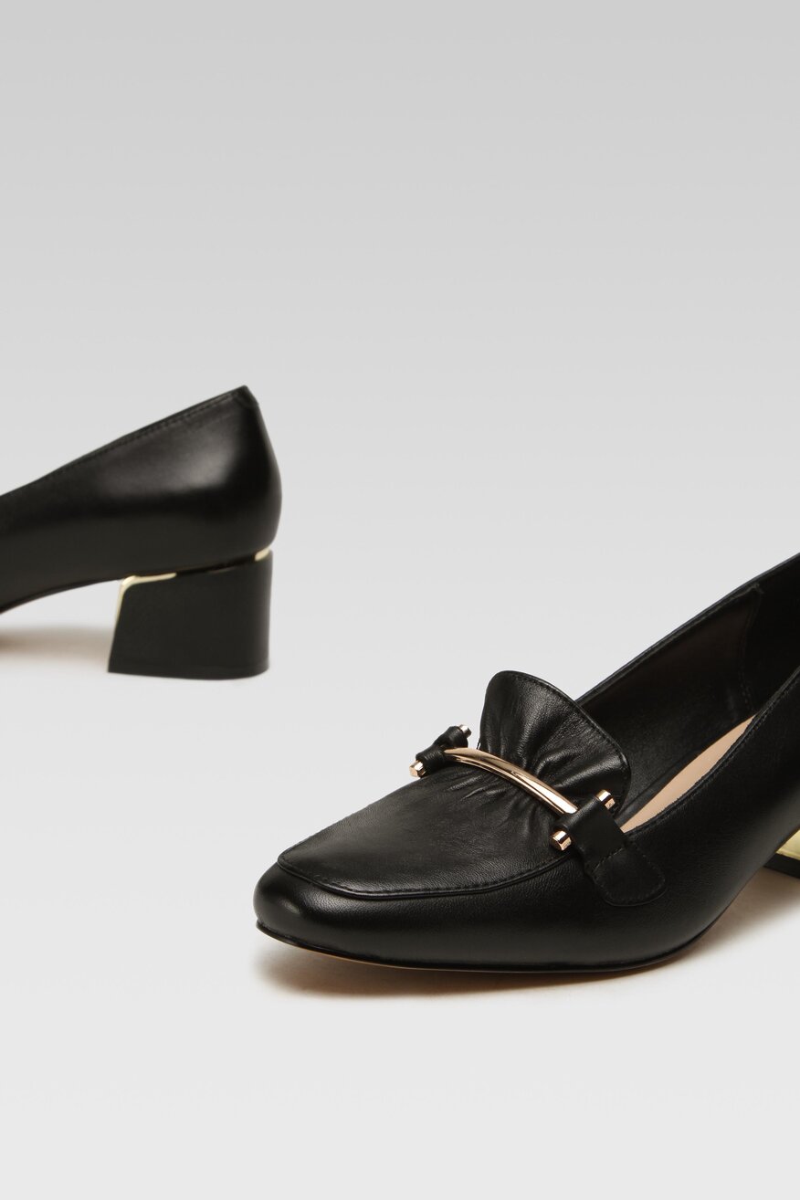 
                Lasocki - Czółenka skórzane - 5904862514833