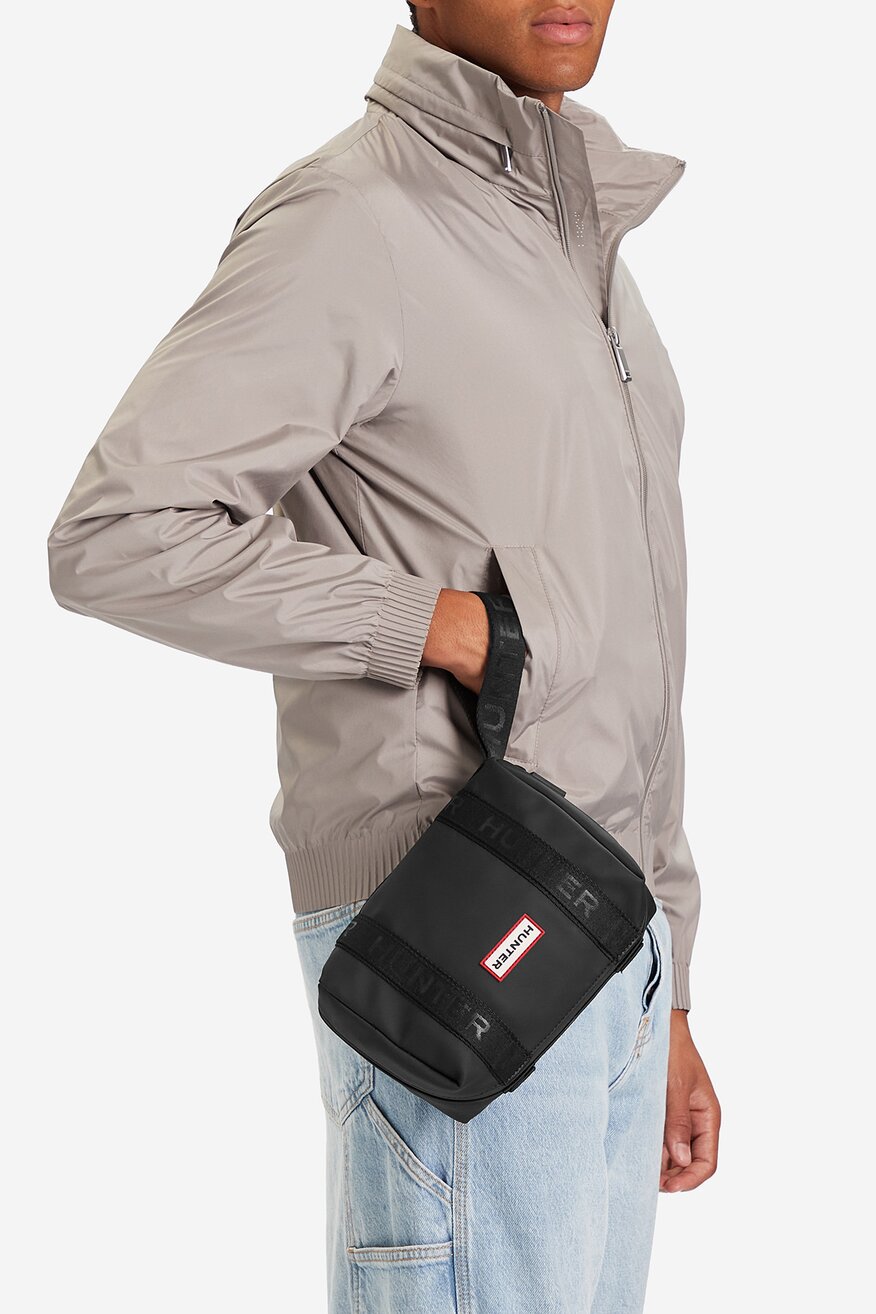 Дамска чанта HUNTER ЧЕРЕН - 5906751343869