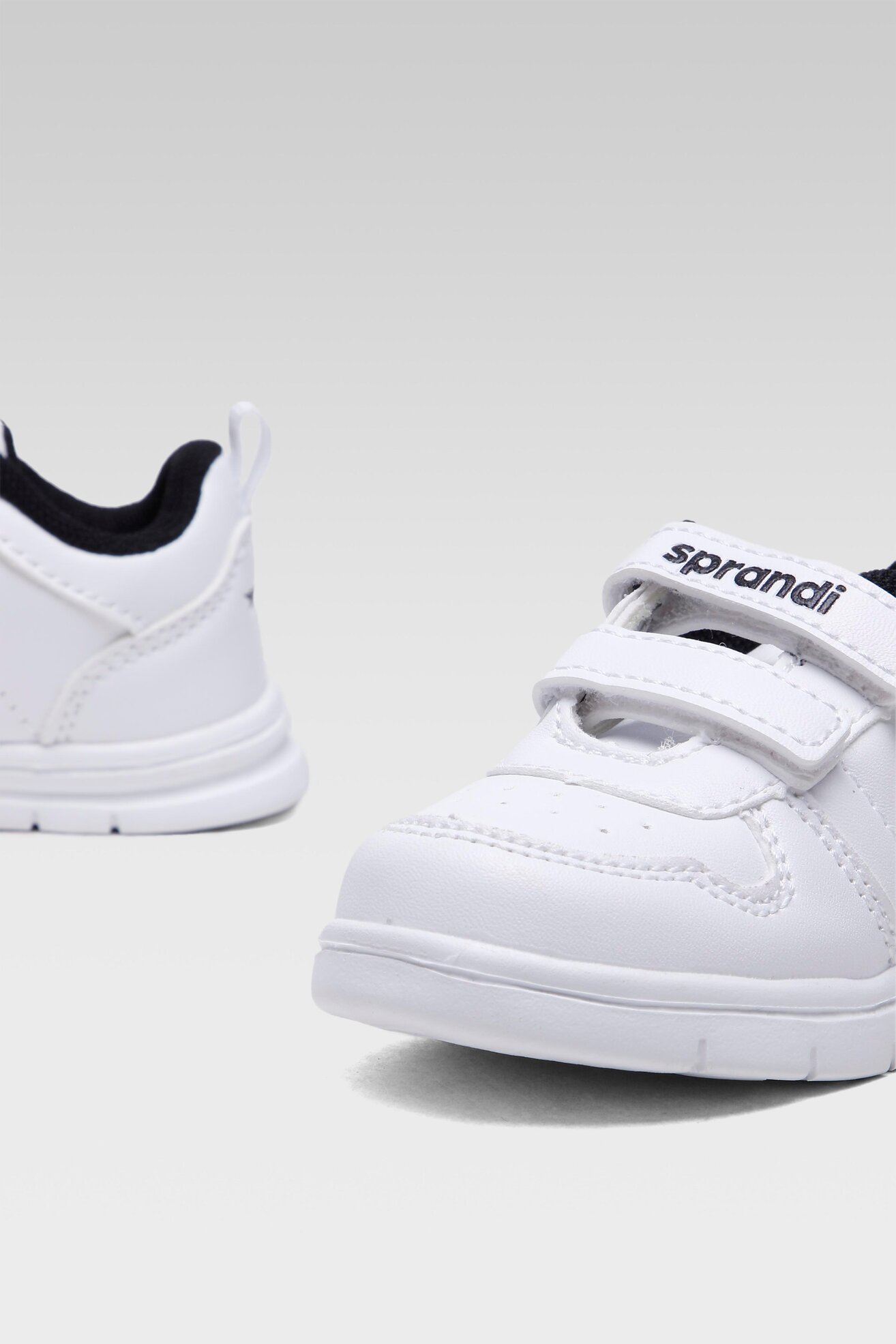 Sportska obuća Sprandi CP23-5993 BELA