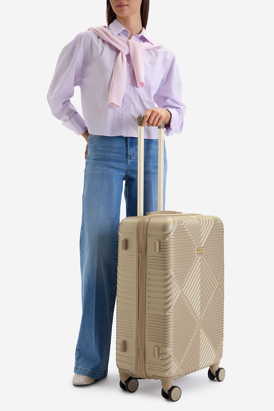 
                NINE WEST - Średnia walizka - 5907964038238