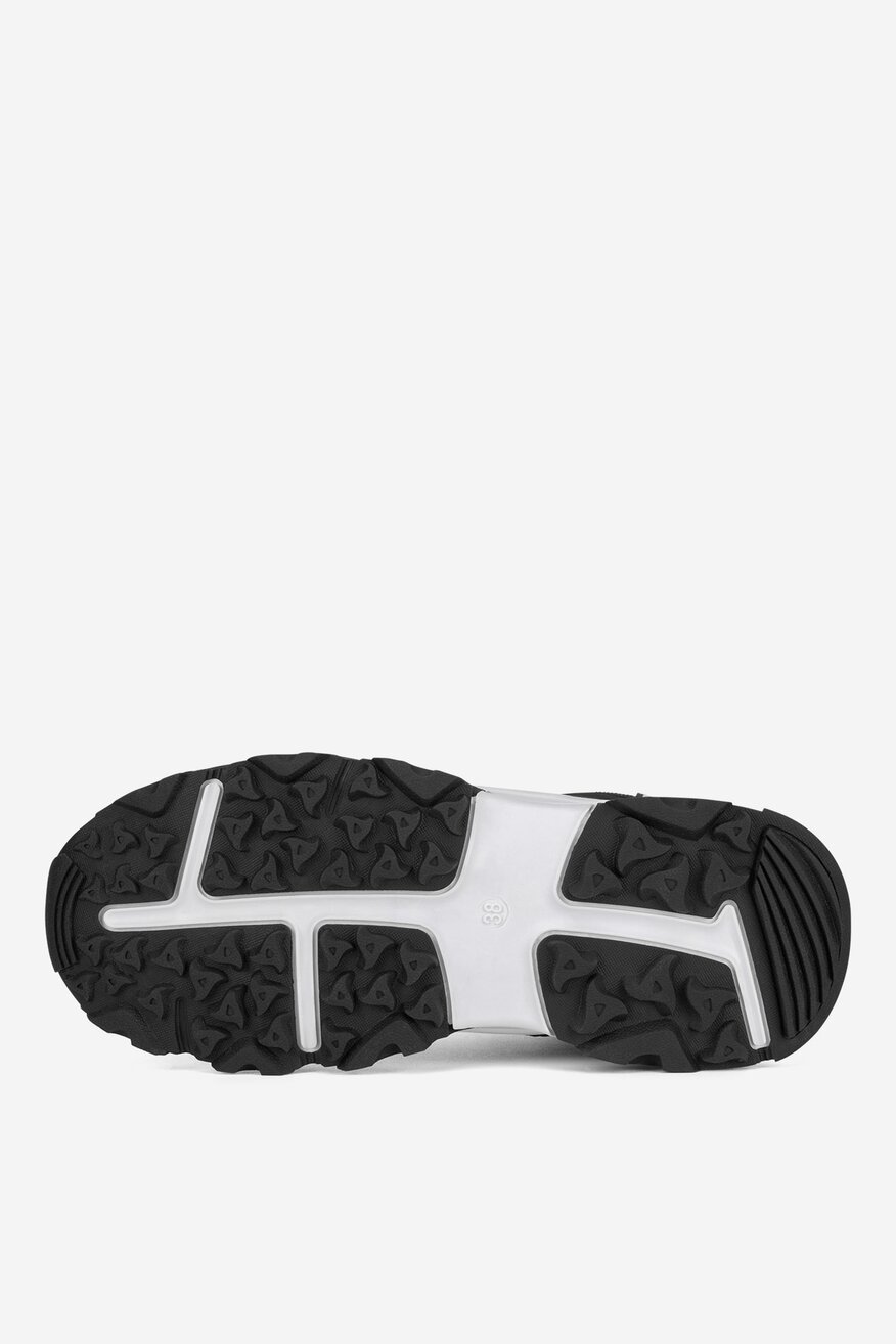 
                Csizma Action Boy FEKETE - 5905588817376