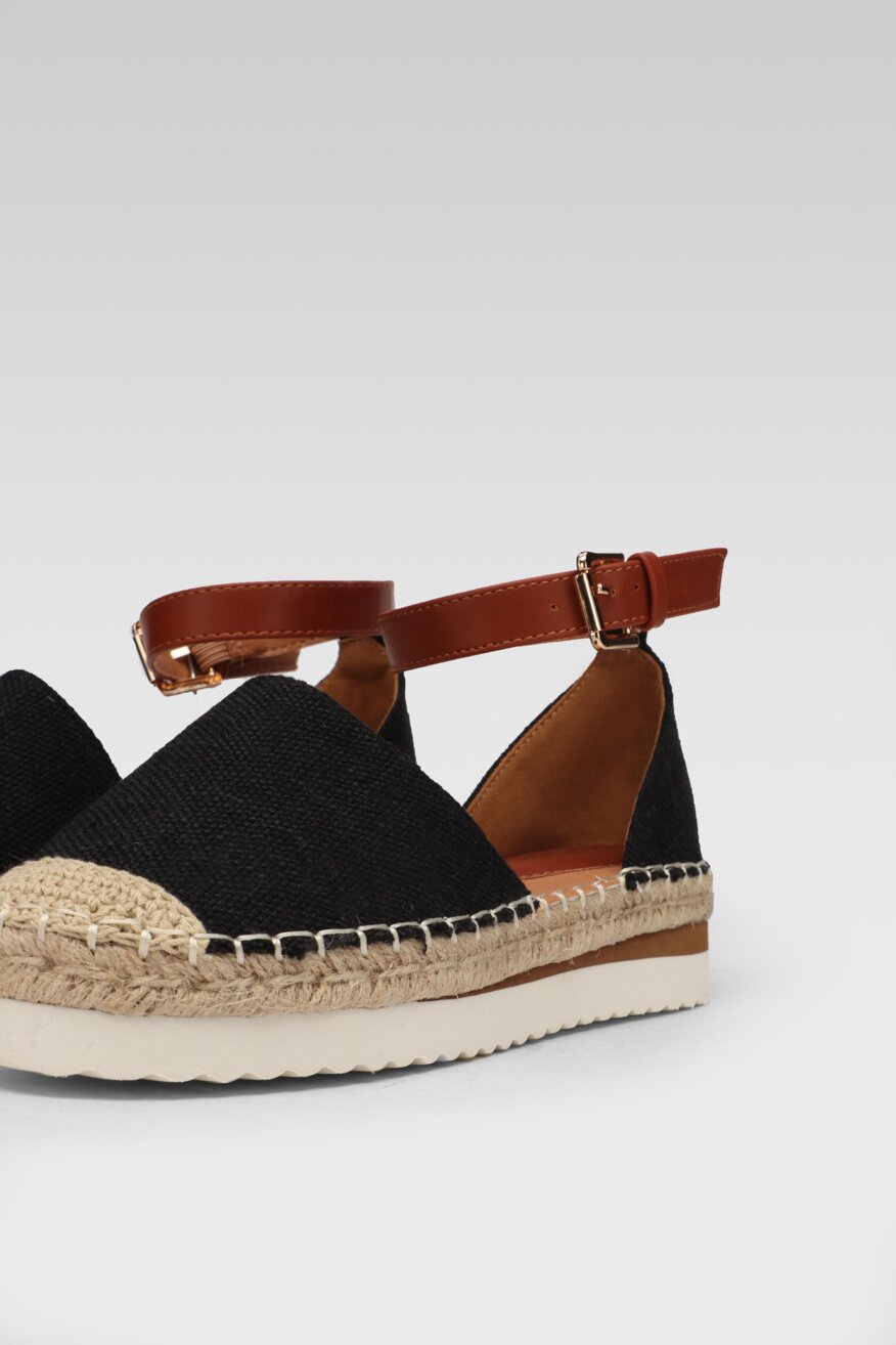 
                Espadrile DeeZee CRNA - 5903698574769