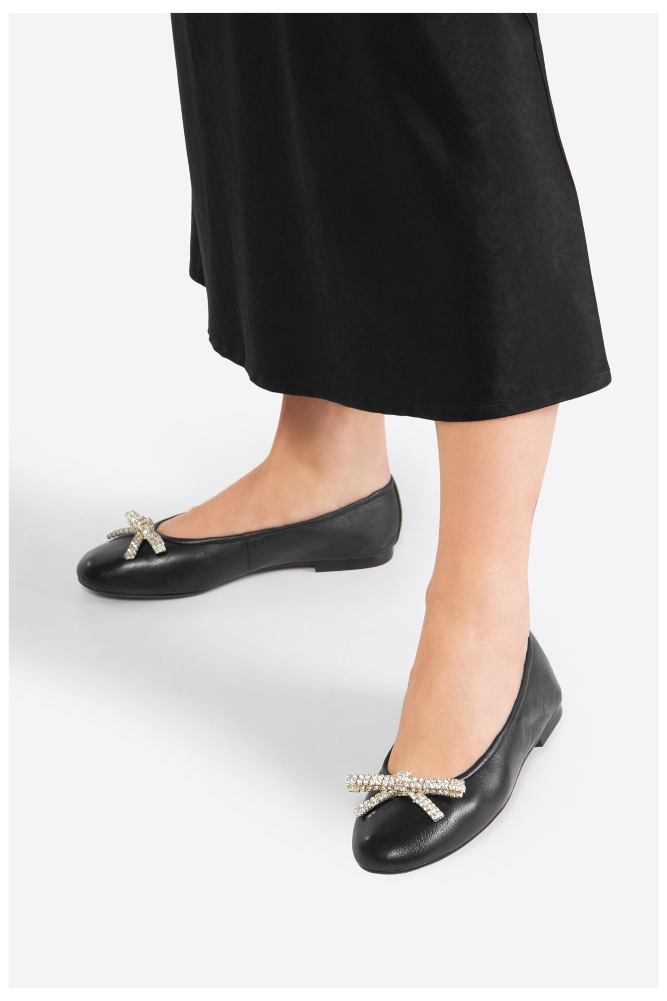 Балерина Badura CARNATION-8221-133 ЧЕРЕН