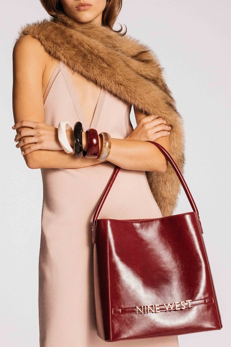 
                Дамска чанта NINE WEST ТЪМНОЧЕРВЕН - 5906751320433