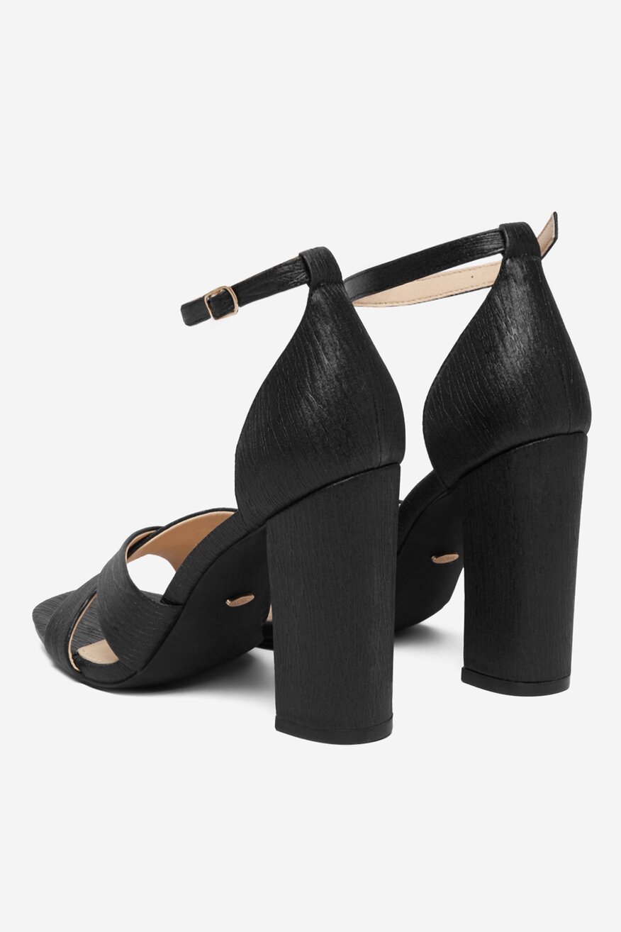 
                DeeZee - Sandały - 5906751933480