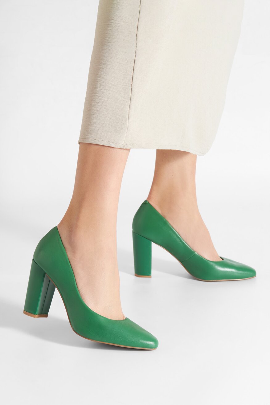 
                Lasocki - Skórzane czółenka - 5905588087335