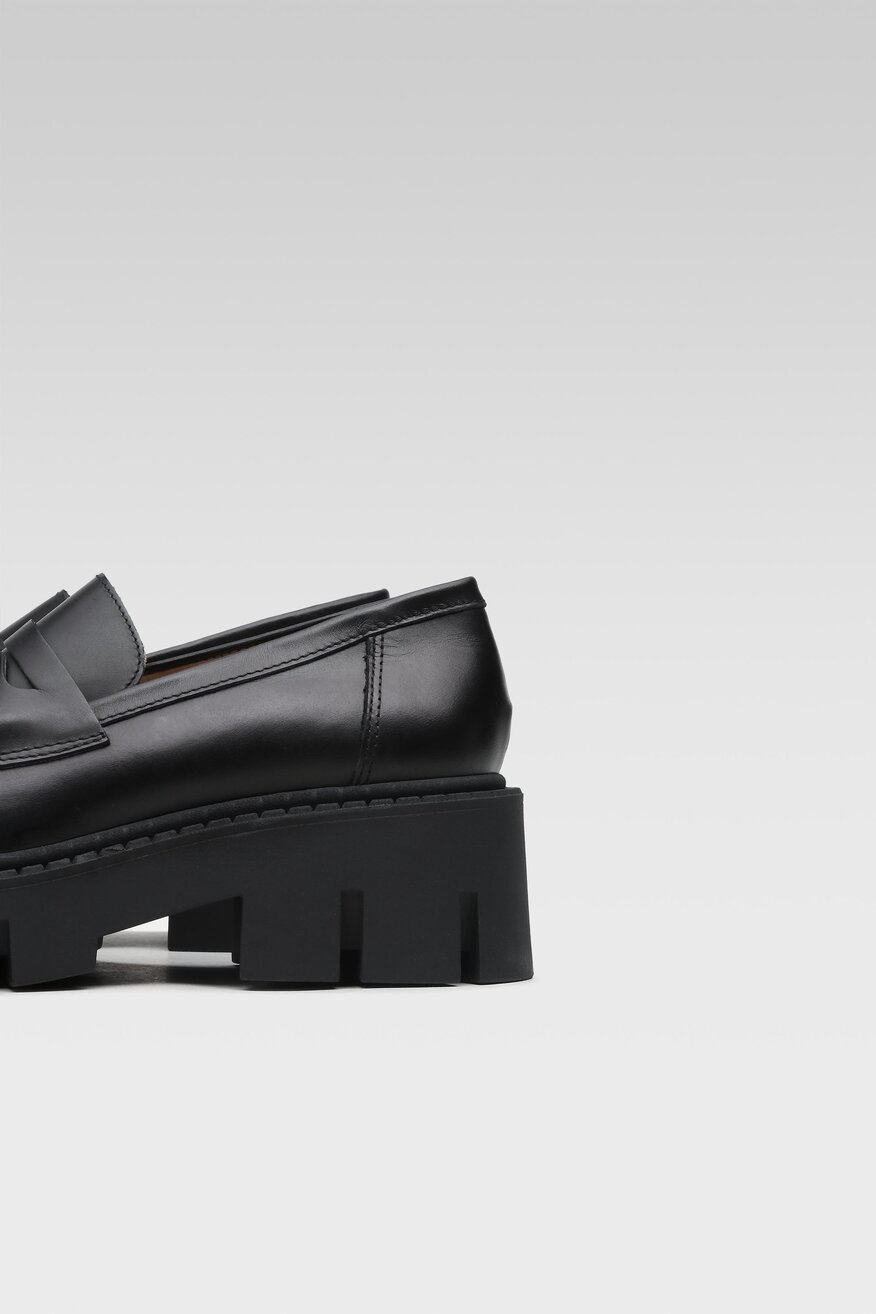 
                Badura - Mokasyny skórzane - 5904862822198