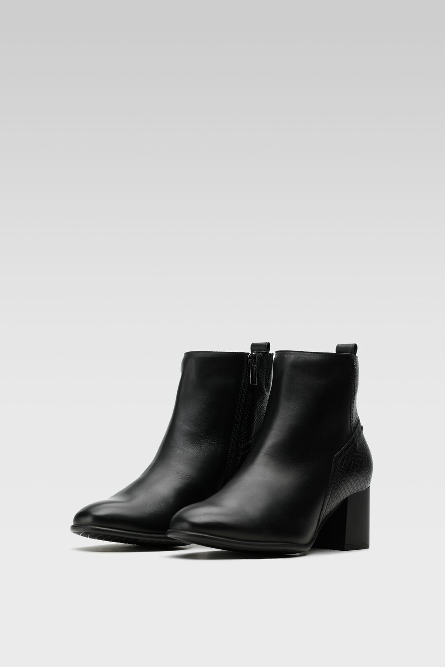 
                Lasocki - Skórzane botki czarne - 5903698858807