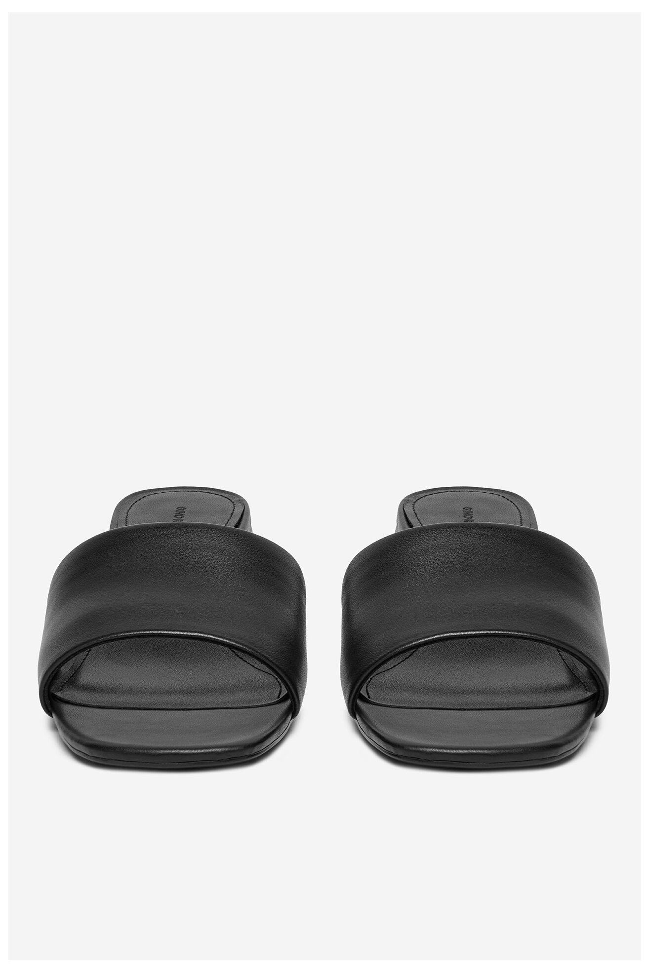 Джапанки Gino Rossi C-V2399L-1-1 ЧЕРЕН