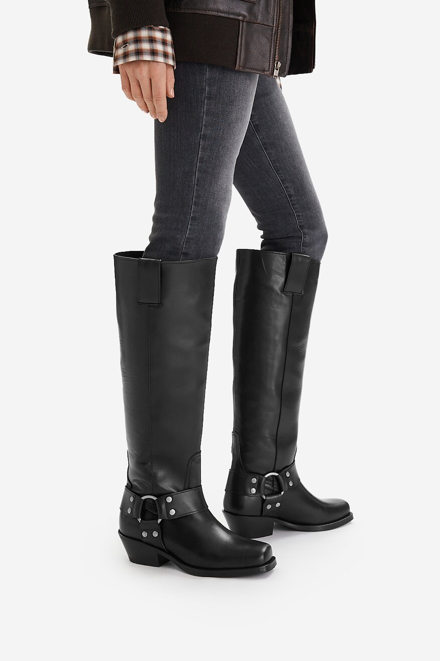 
                Ботуши Badura ЧЕРЕН - 5906751388464