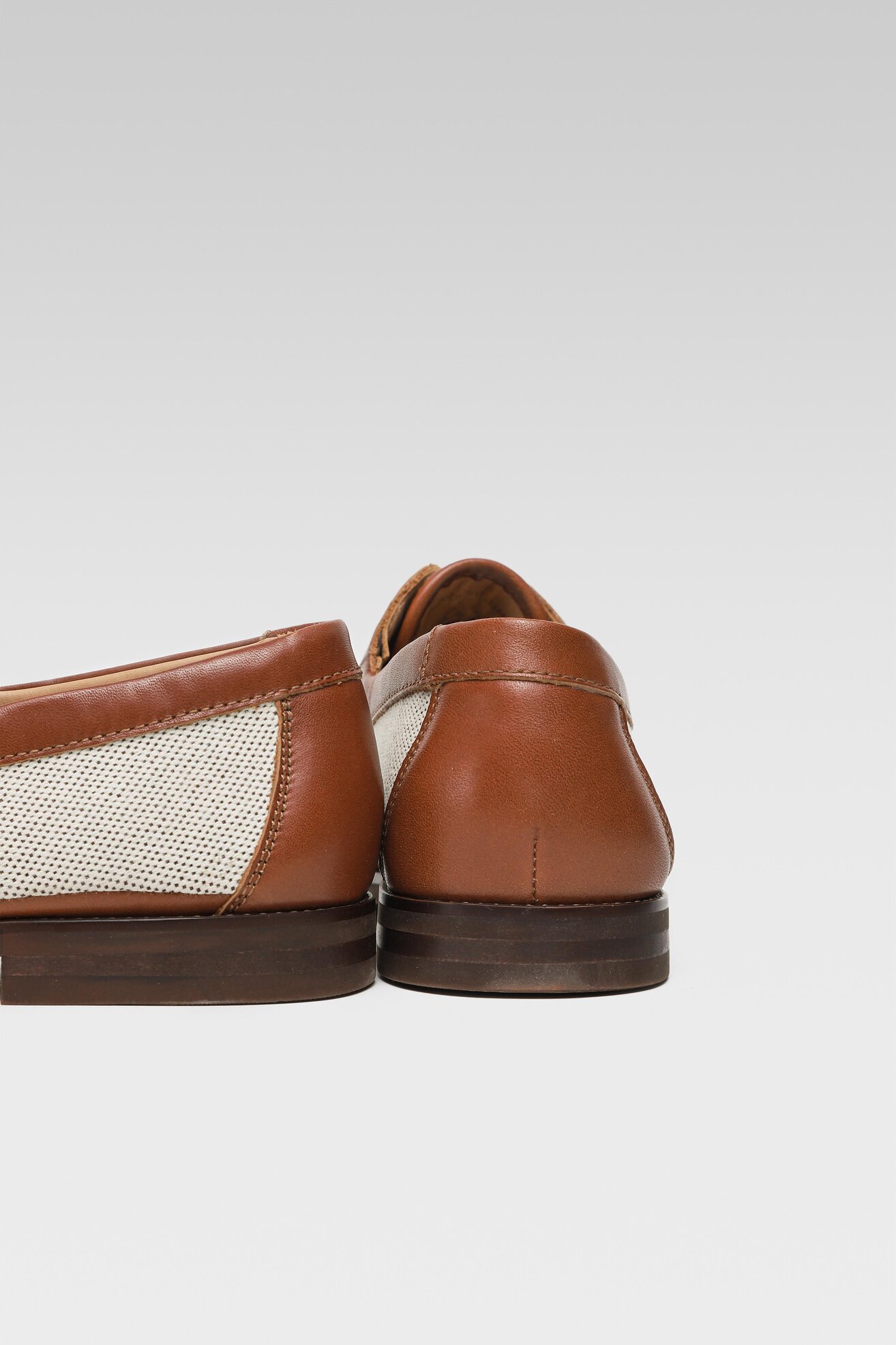 Półbuty Gino Rossi MAURIZIO-01 122AM Beżowy