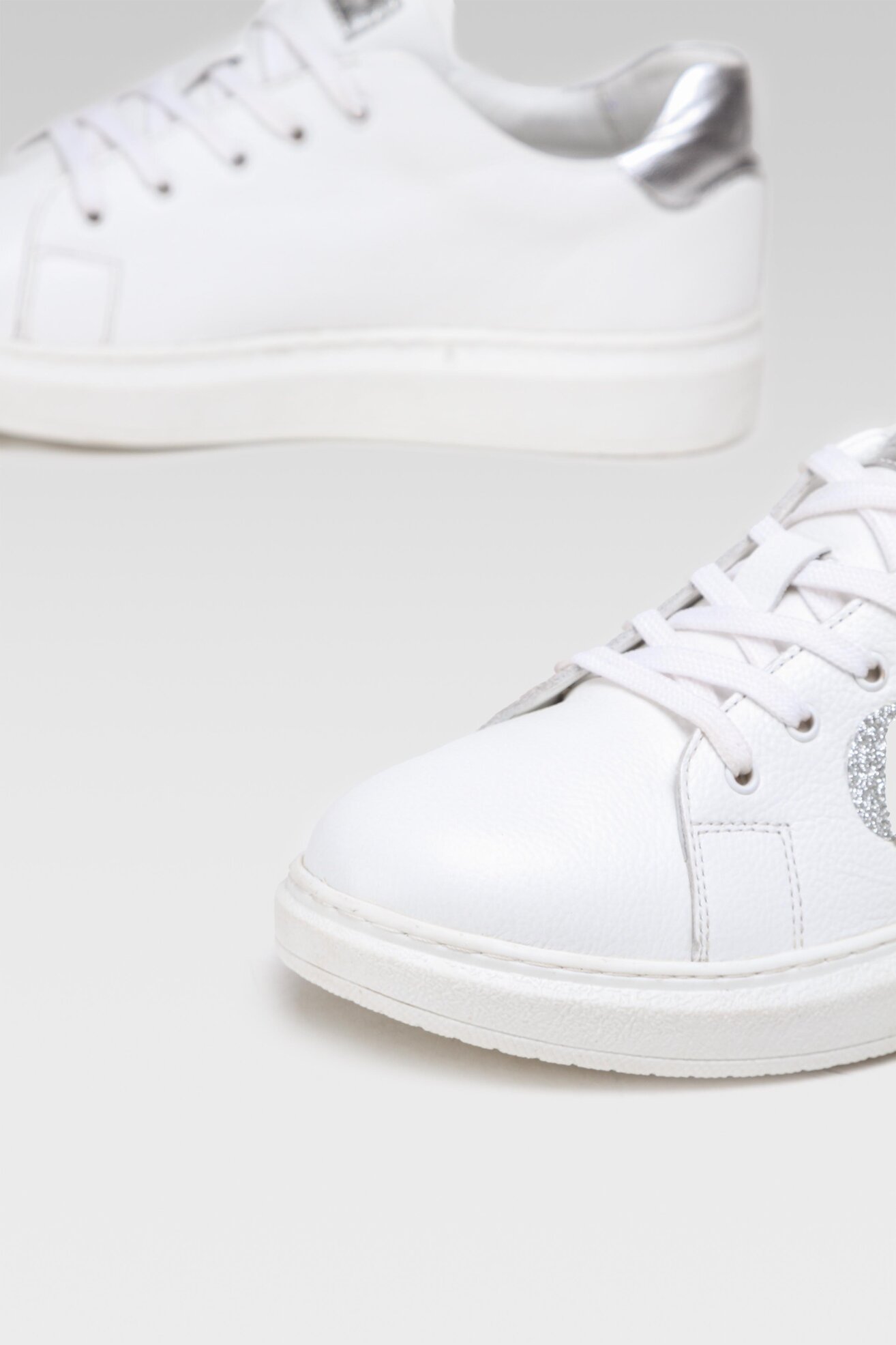 Obuwie sportowe Mickey&Friends ALEXA SS23_110DSTC-D Biały