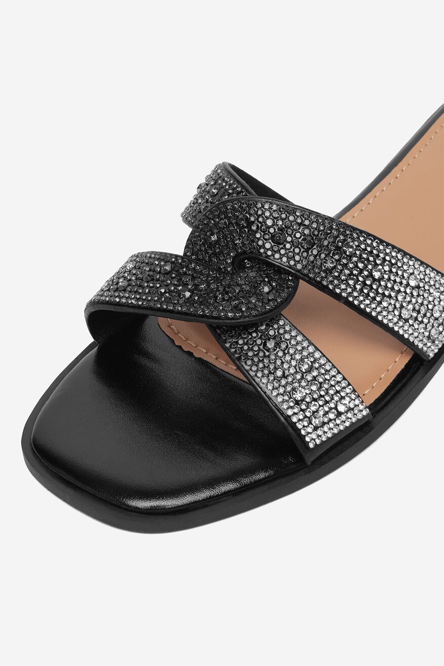 
                Jenny - Klapki - 5906751899328