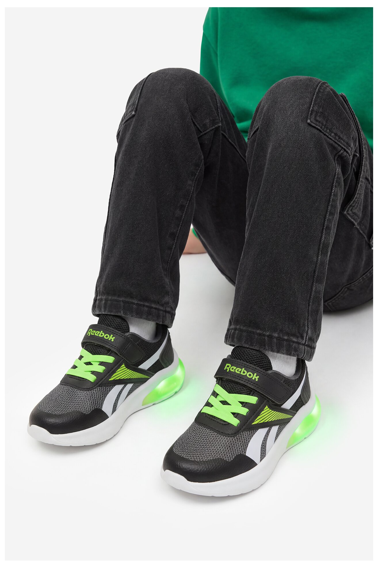 Sportska obuća Reebok CEO-23KC2331-1 CRNA