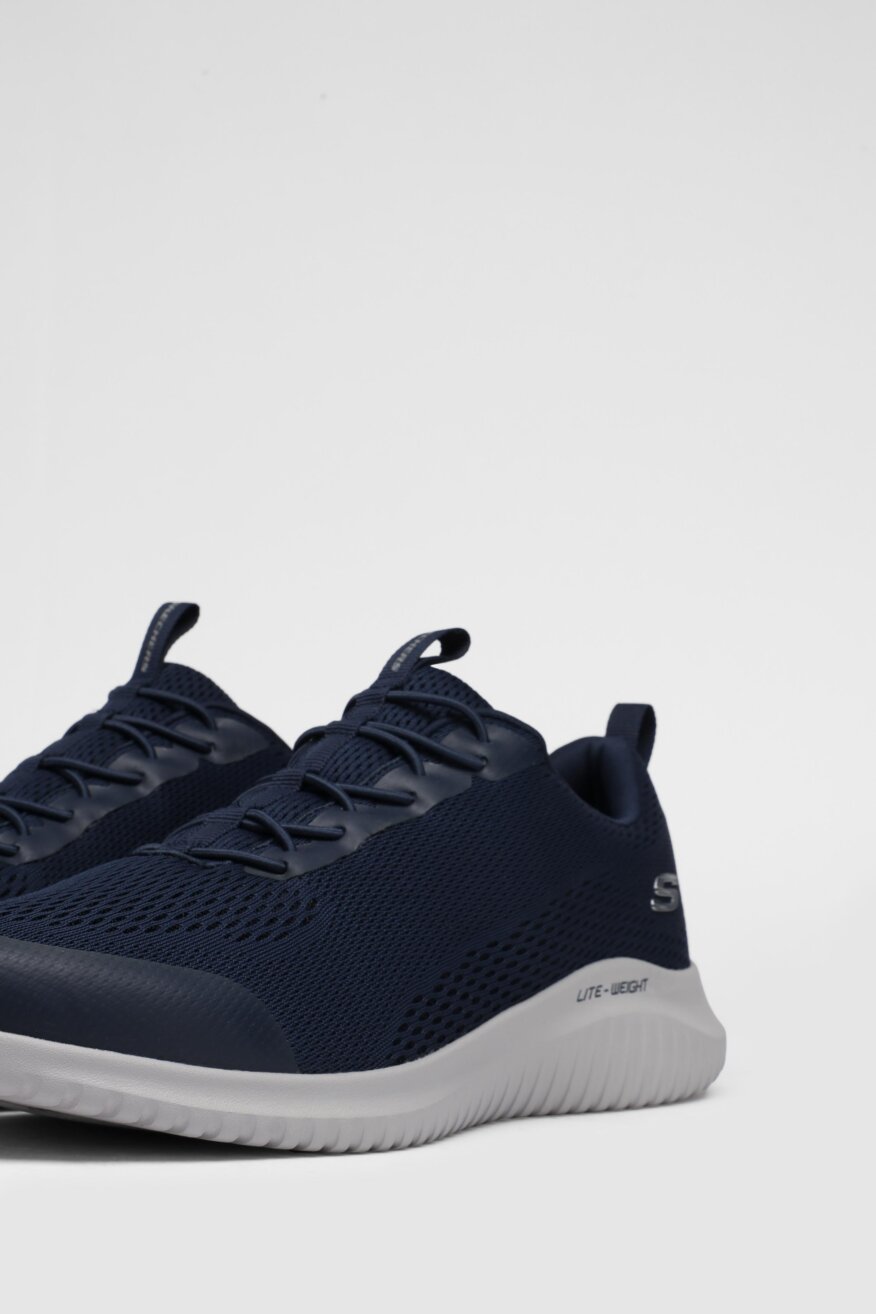 
                Skechers - Obuwie sportowe granatowe - 5903698320854