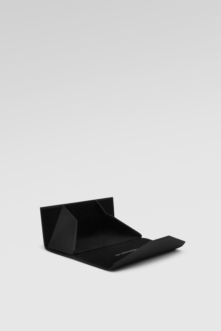 ACCCESSORIES - Etui na okulary czarne - 5903698546735