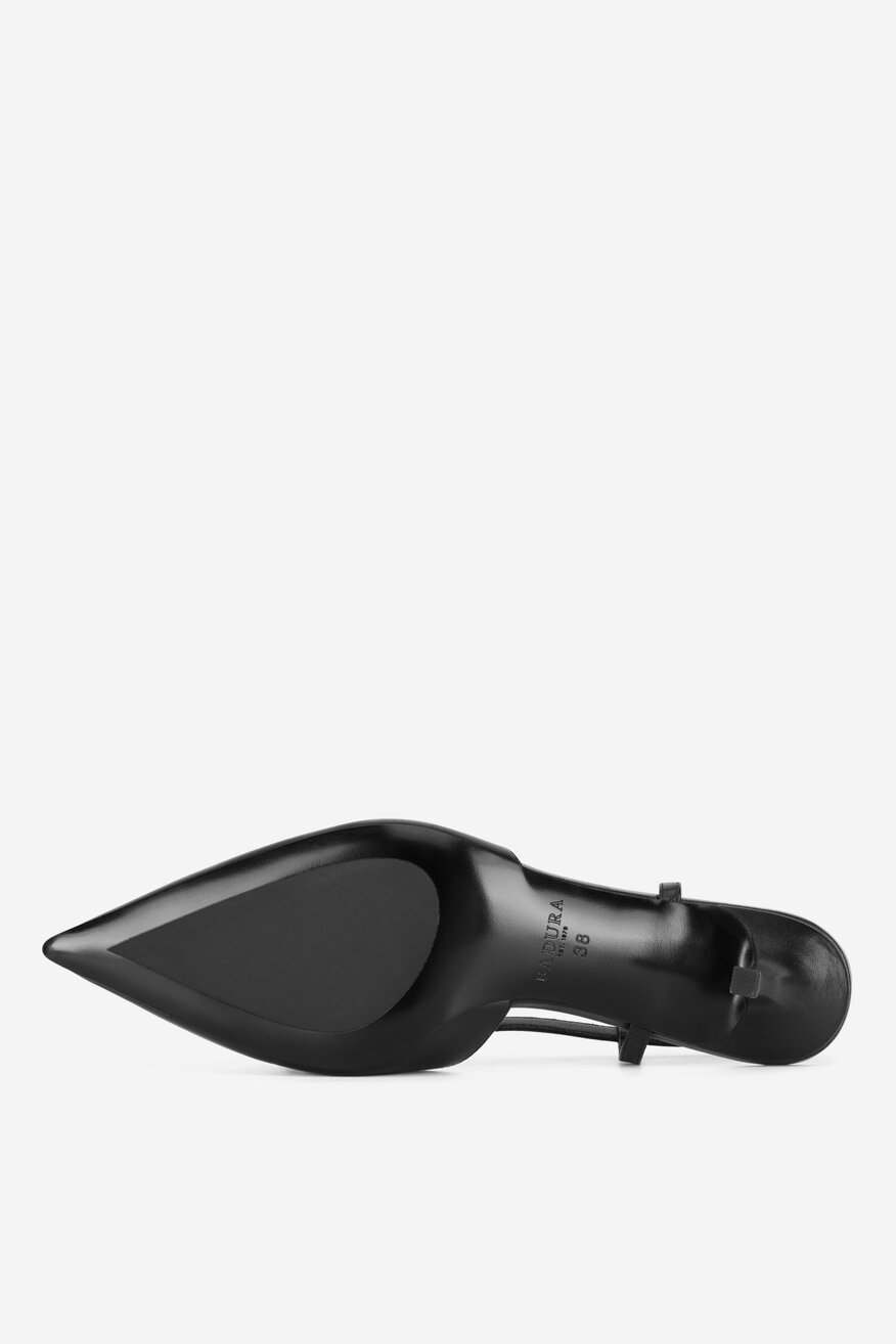 
                Елегантни обувки Badura ЧЕРЕН - 5903419784880