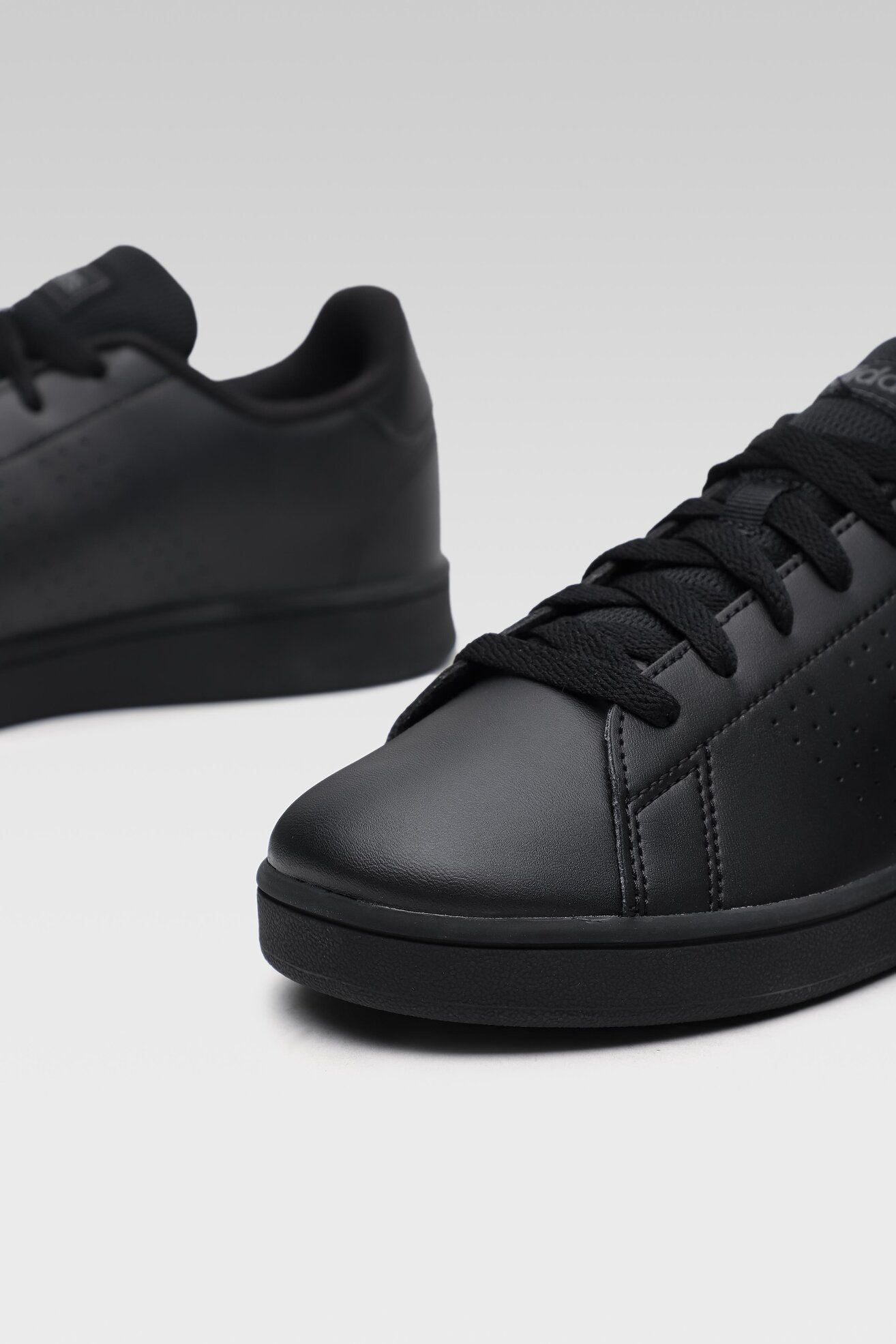 Sportska obuća adidas ADVANTAGE K EF0212 CRNA