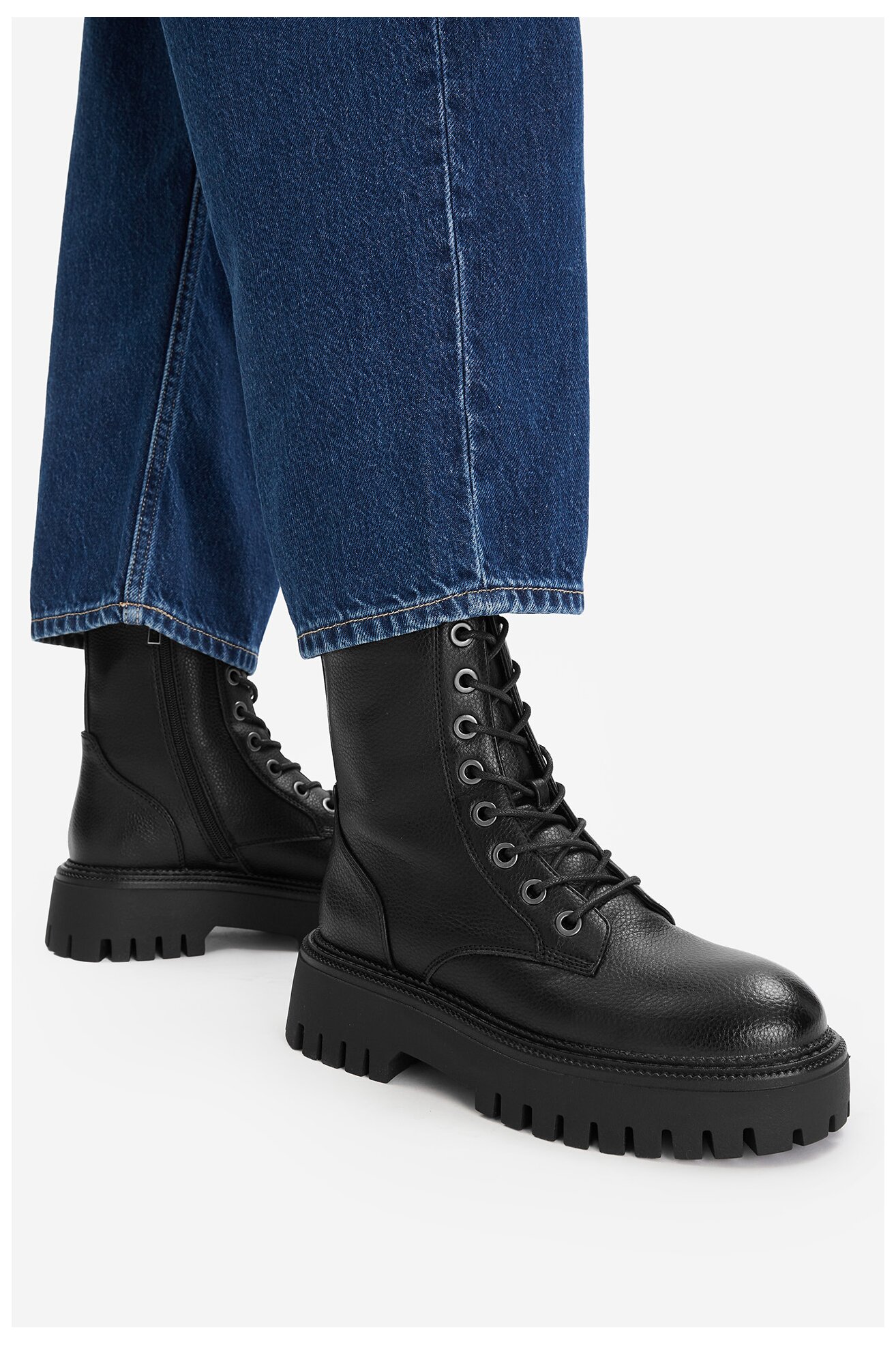 Trzewiki DeeZee CEO-HY66880002-1 Czarny