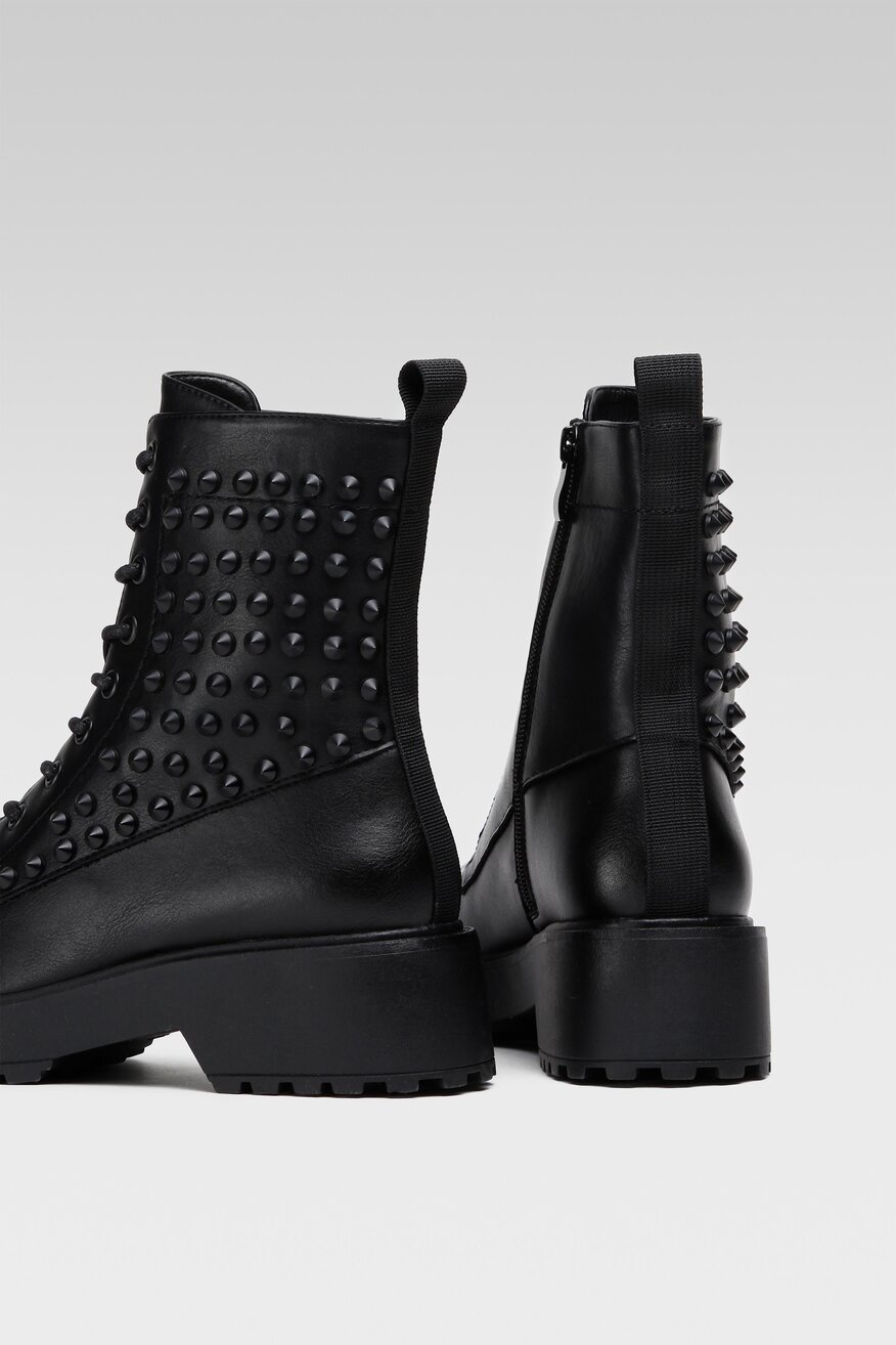 
                Duboke cipele DeeZee CRNA - 5904862164243